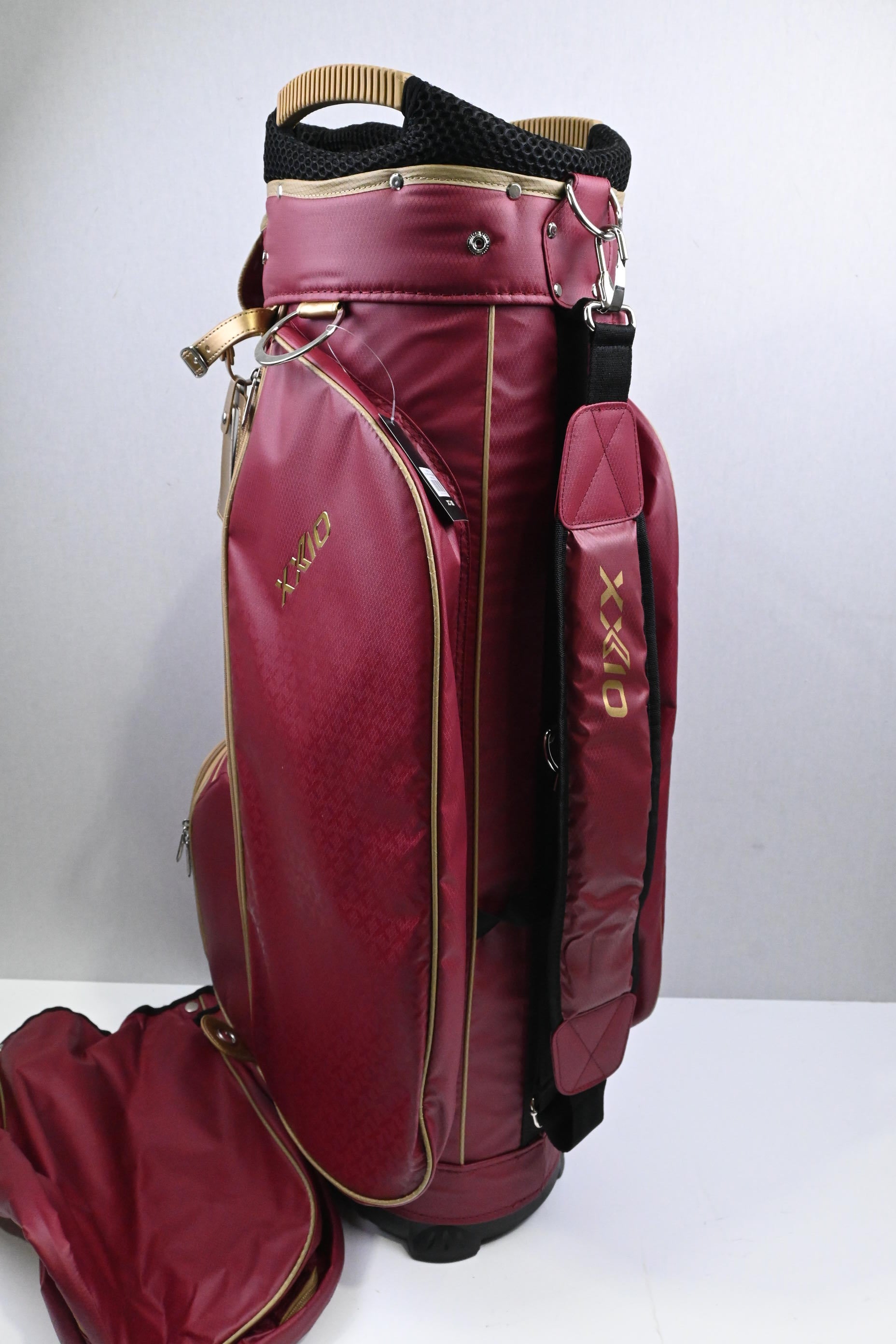 XXIO 2022 Cart Bag / 15-Way Divider / Burgundy & Gold