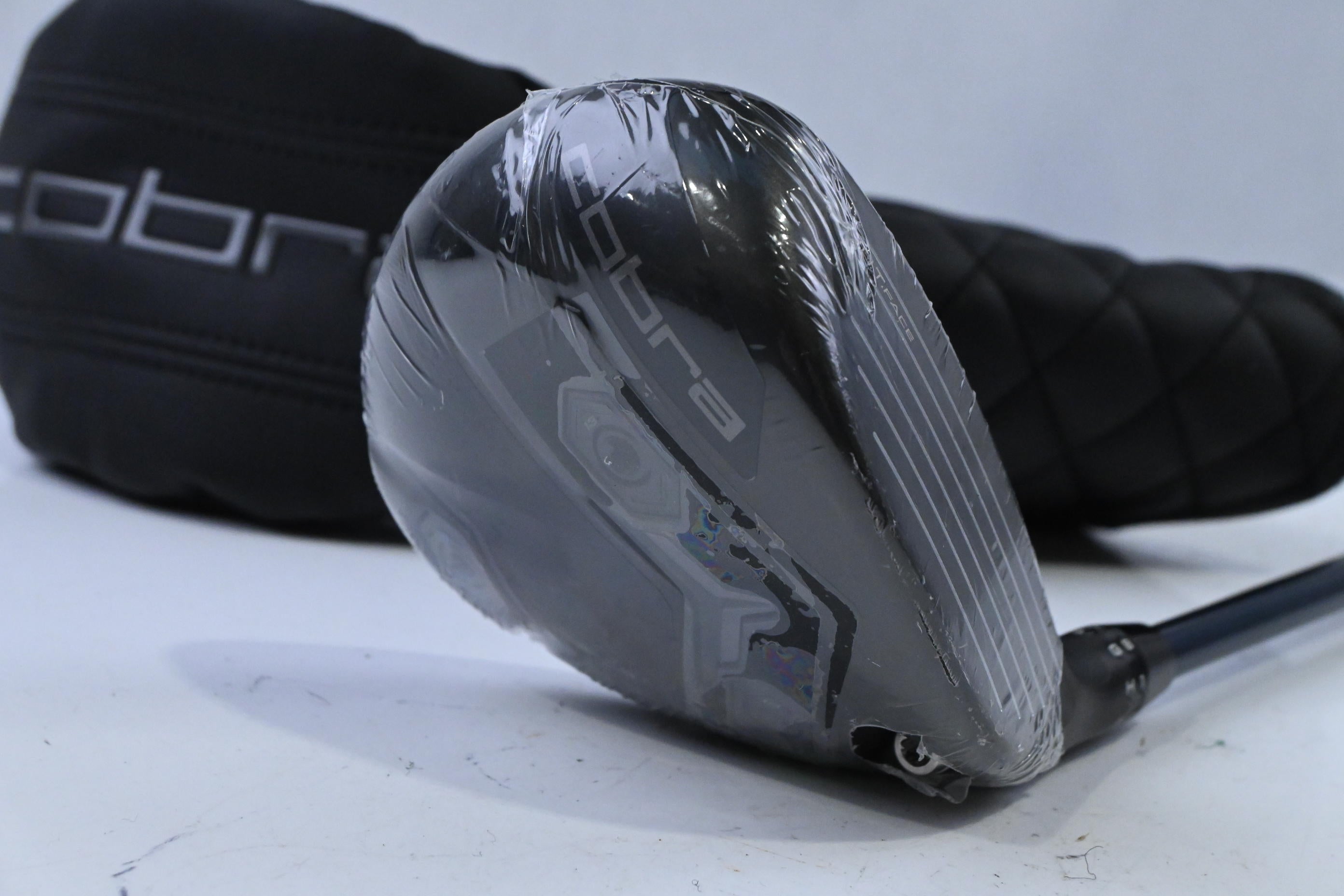 Cobra DS-Adapt LS Titanium #3 Wood / 14.5 Degree / Regular Flex Denali Blue 60