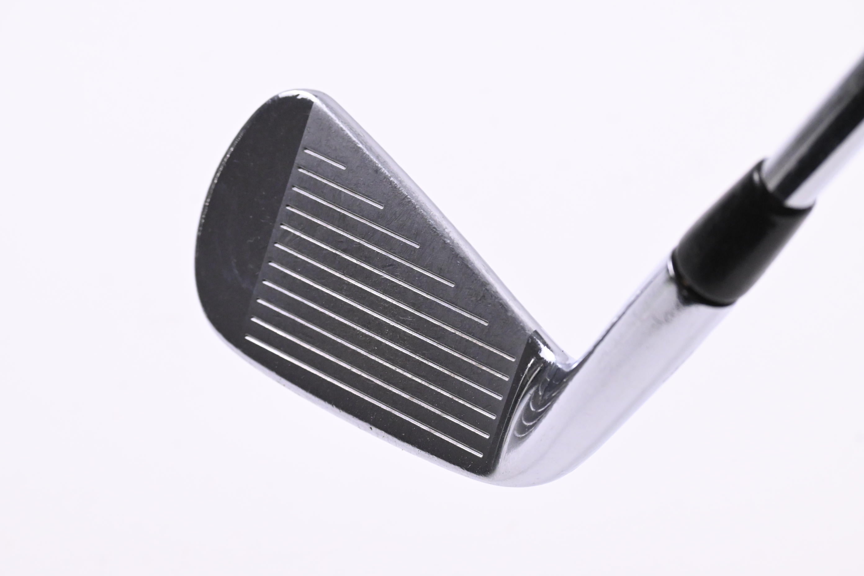Titleist MB 710 #4 Iron / 24 Degree / Stiff Flex Dynamic Gold S300 Shaft
