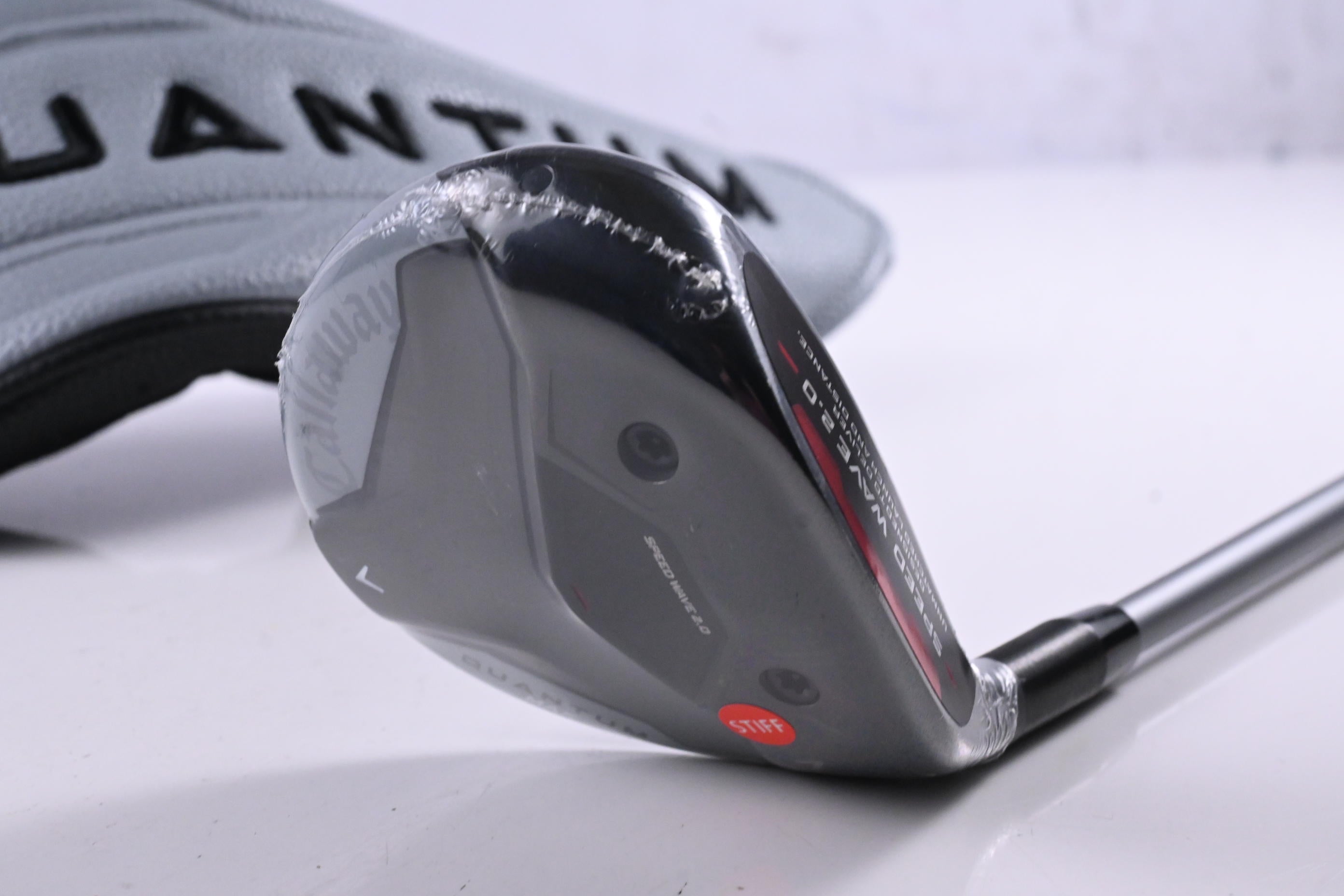 Callaway Quantum Max #7 Wood / 21 Degree / Stiff Flex Denali Frost Silver 60
