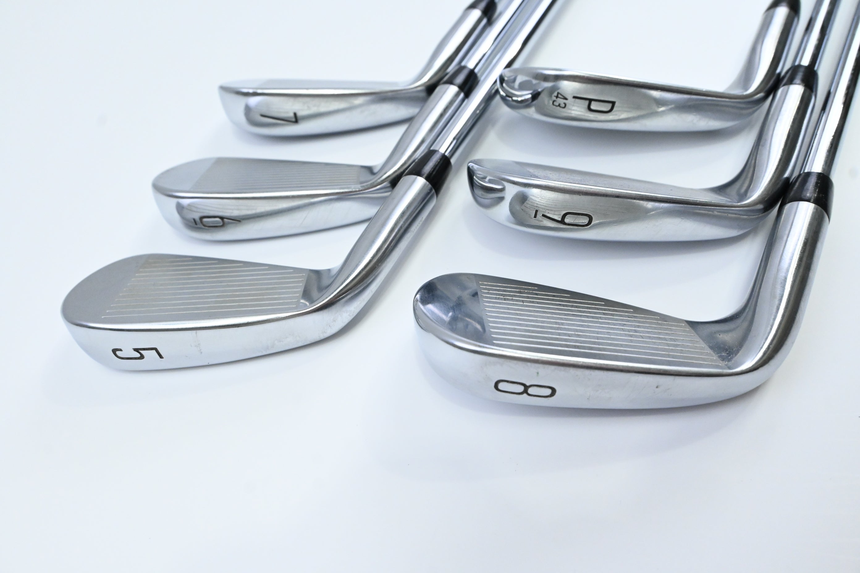 Titleist T200 2023 Irons / 5-PW / Regular Flex AMT Black R300 Shafts