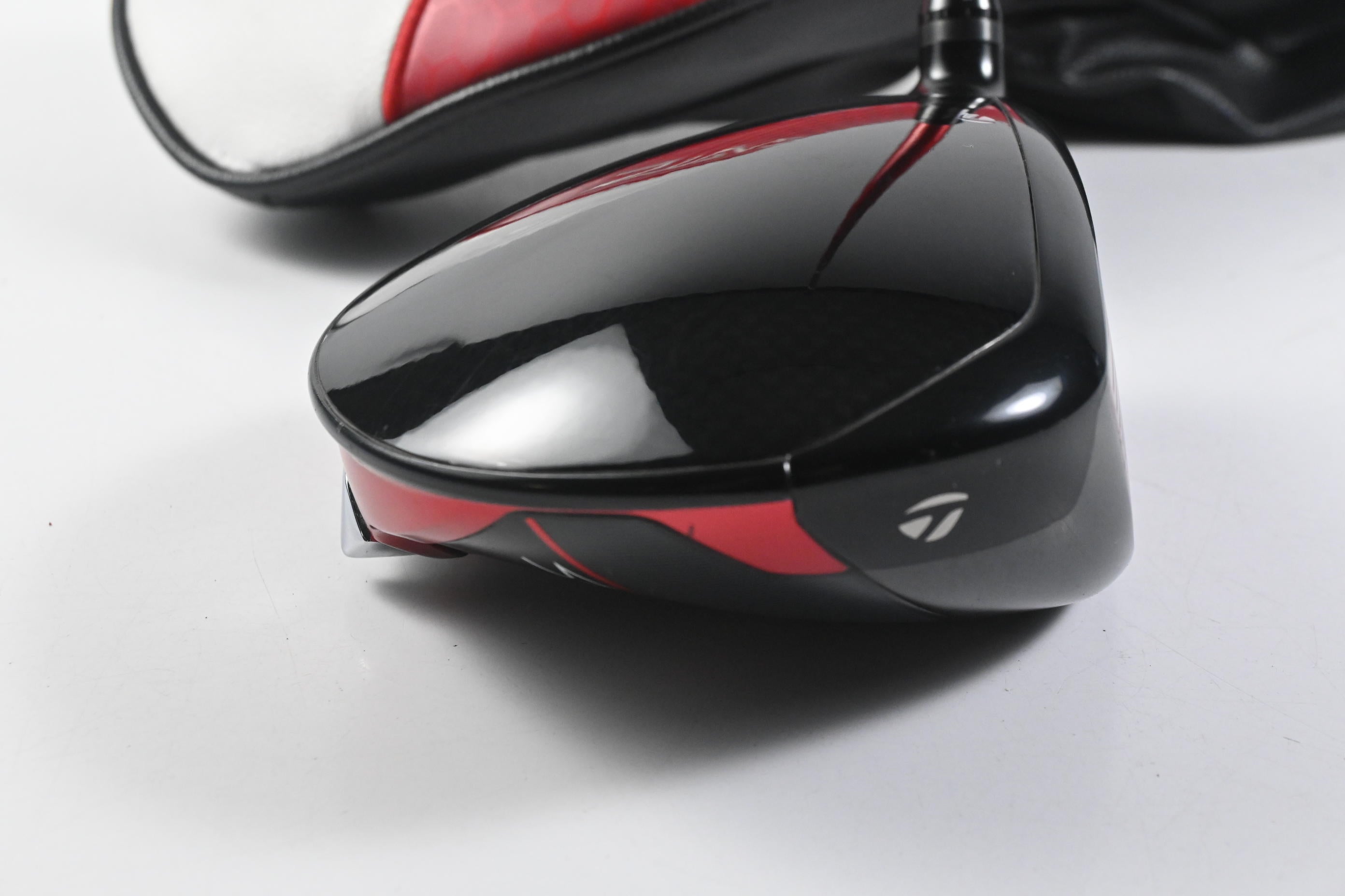 Taylormade Stealth 2 Plus Driver / 9 Degree / Regular Flex Fujikura Speeder NX 50