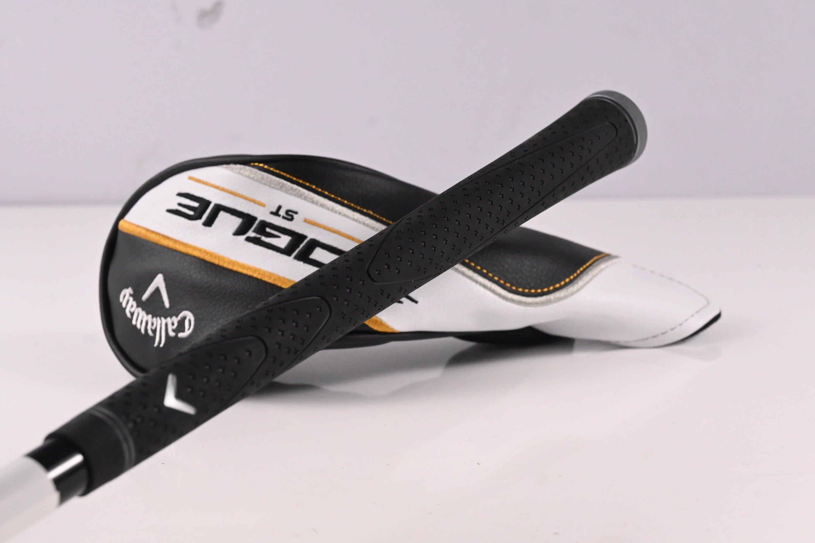 Callaway Rogue ST Max #4 Hybrid / 20 Degree / Regular Flex Tensei CR Blue 55