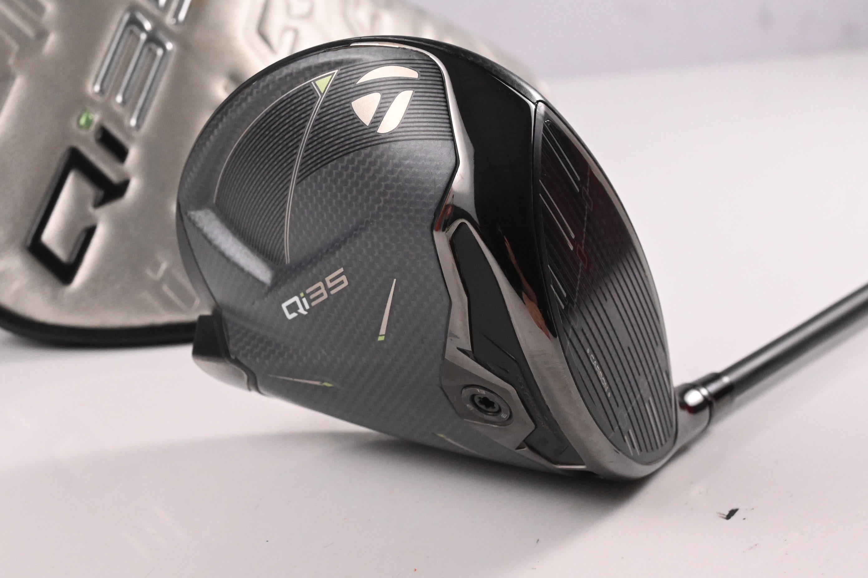 Taylormade Qi35 Driver / 9 Degree / Stiff Flex Kai'li Dark Waves White 60 Shaft