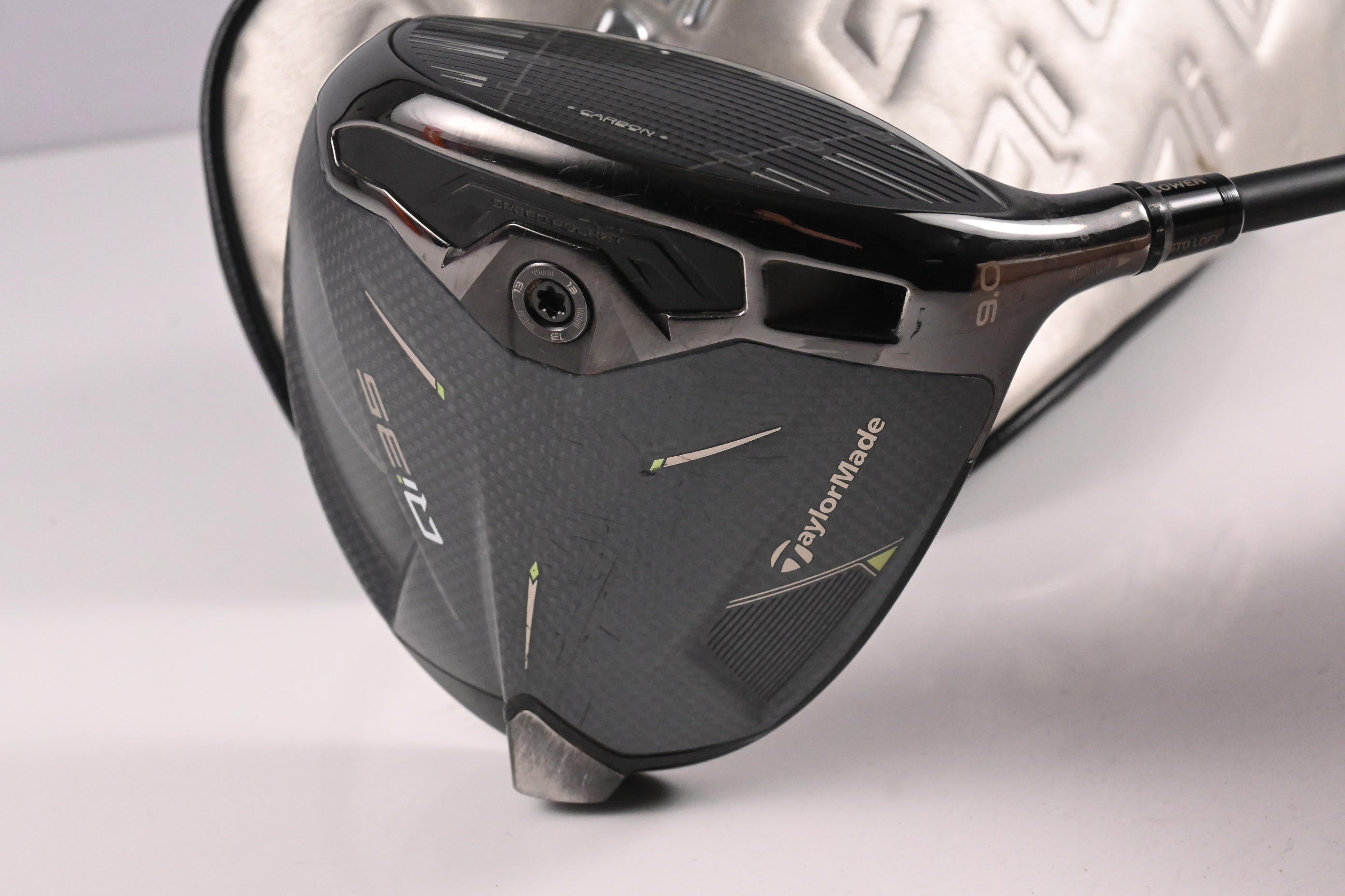 Taylormade Qi35 Driver / 9 Degree / Stiff Flex Kai'li Dark Waves White 60 Shaft