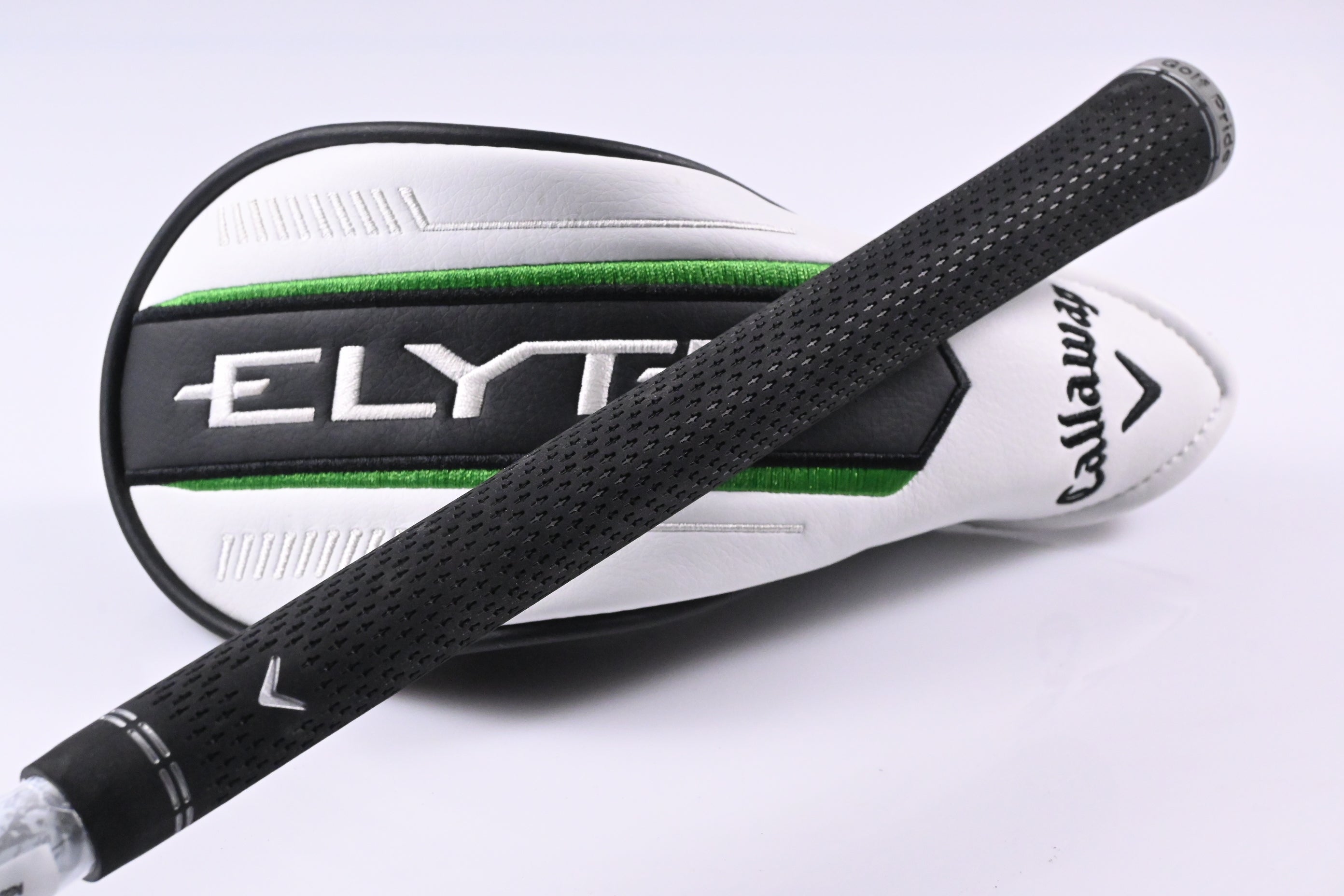 Callaway Elyte #4 Hybrid / 22 Degree / Regular Flex Denali Charcoal 60 Shaft