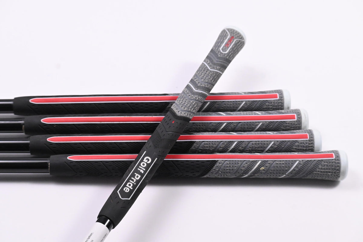 Taylormade Stealth Irons / 6-PW / Regular Flex Ventus Red 6 Shafts