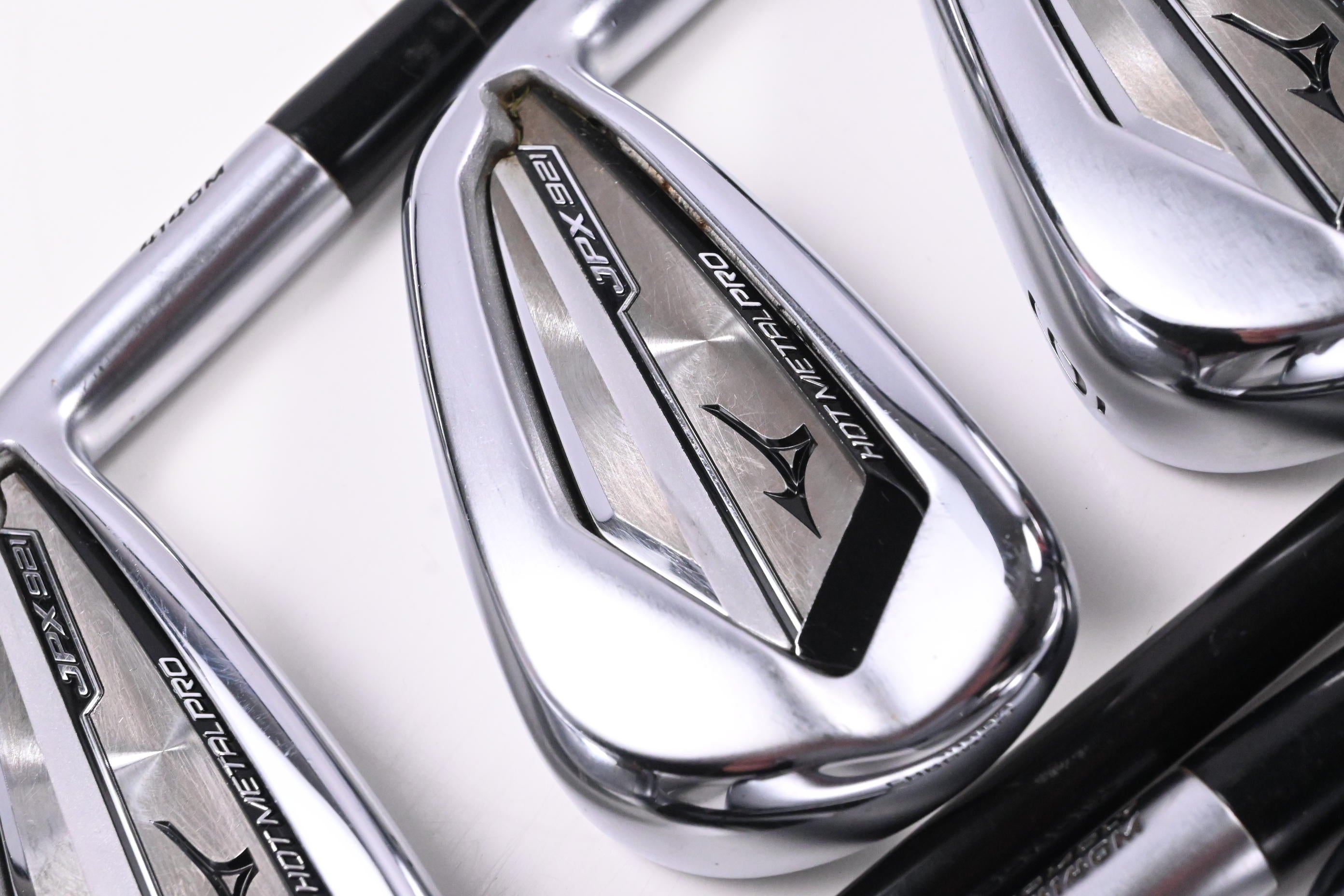 Mizuno JPX 921 Hot Metal Pro Irons / 4-PW / Regular Flex Project X LZ BlackOut