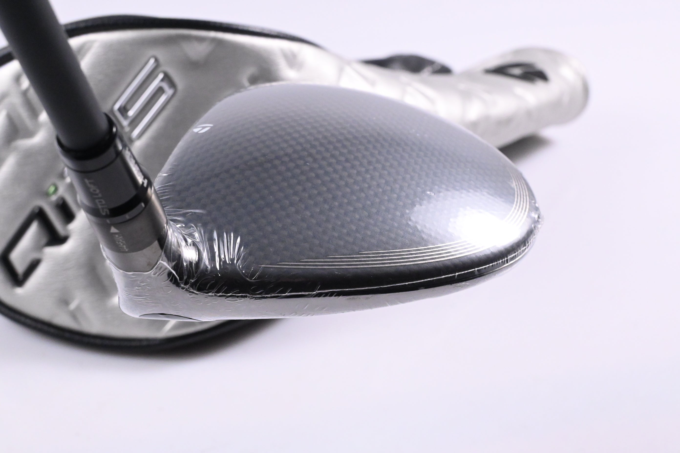 Taylormade Qi35 Max Lite #5 Wood / 18.5 Degree / Senior Flex Vanquish 4 Shaft