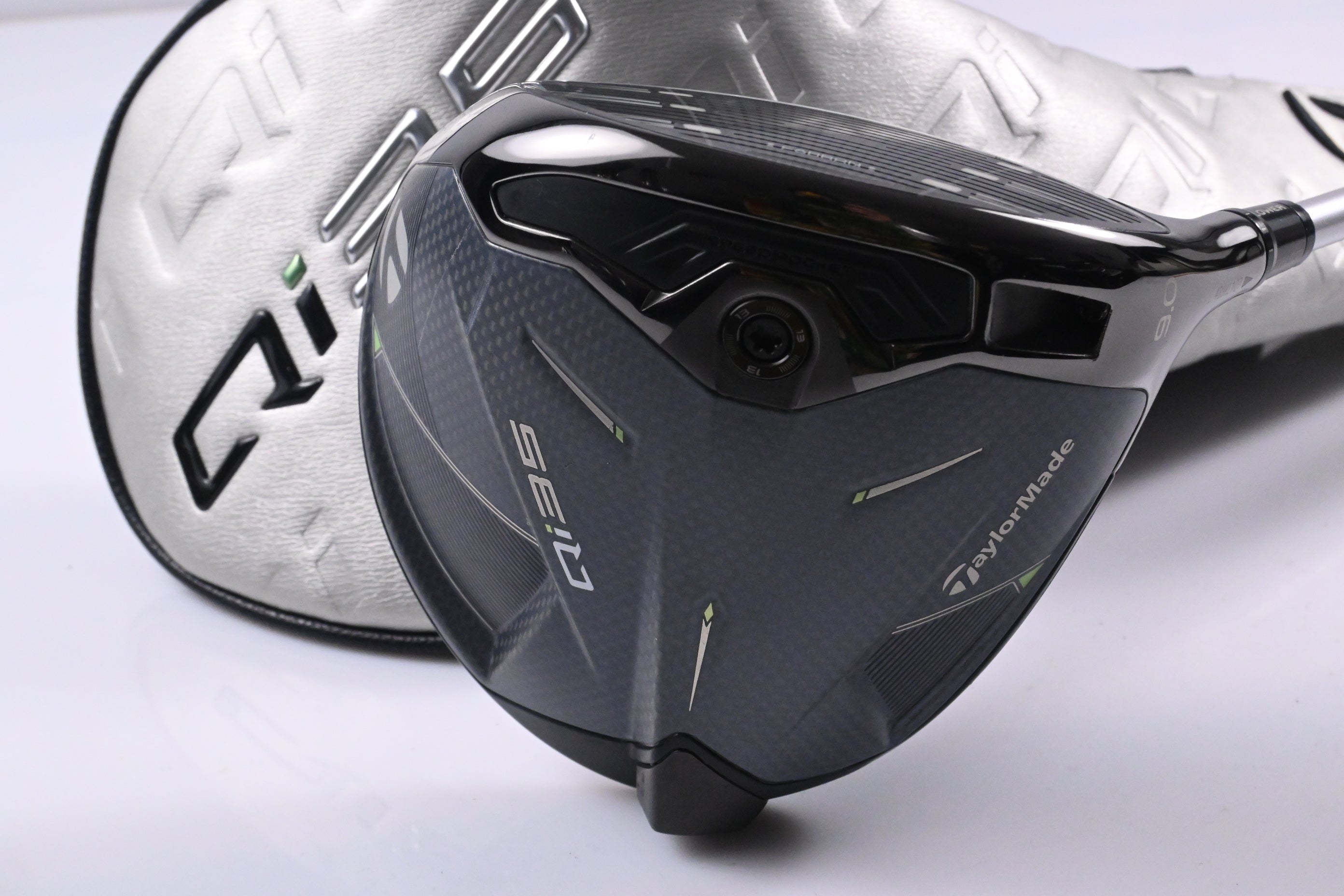 Taylormade Qi35 Driver / 9 Degree / Regular Flex Kuro Kage Black 60 Shaft