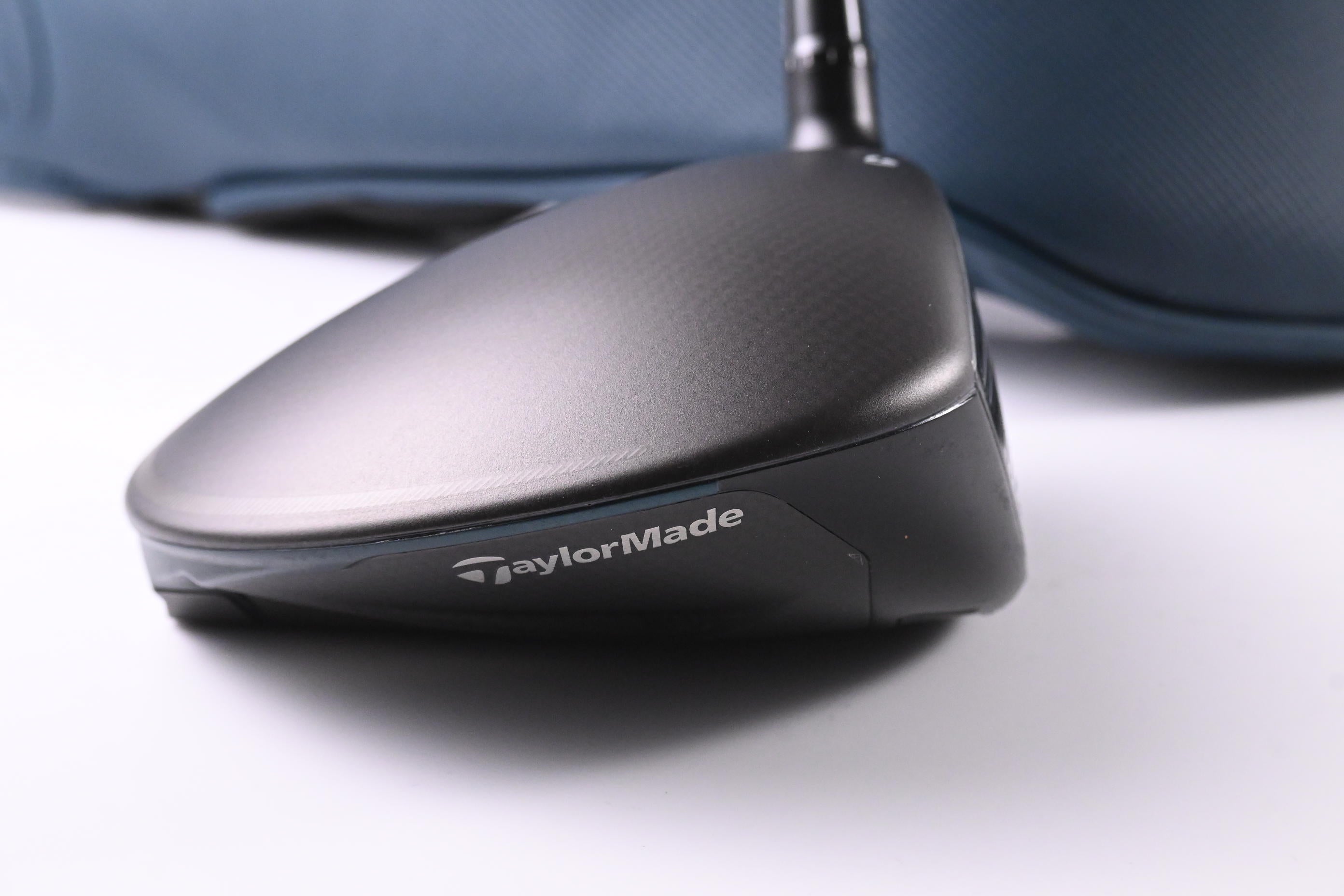 Taylormade Qi4D Max Driver / 9 Degree / Stiff Flex REAX Blue 50 Shaft