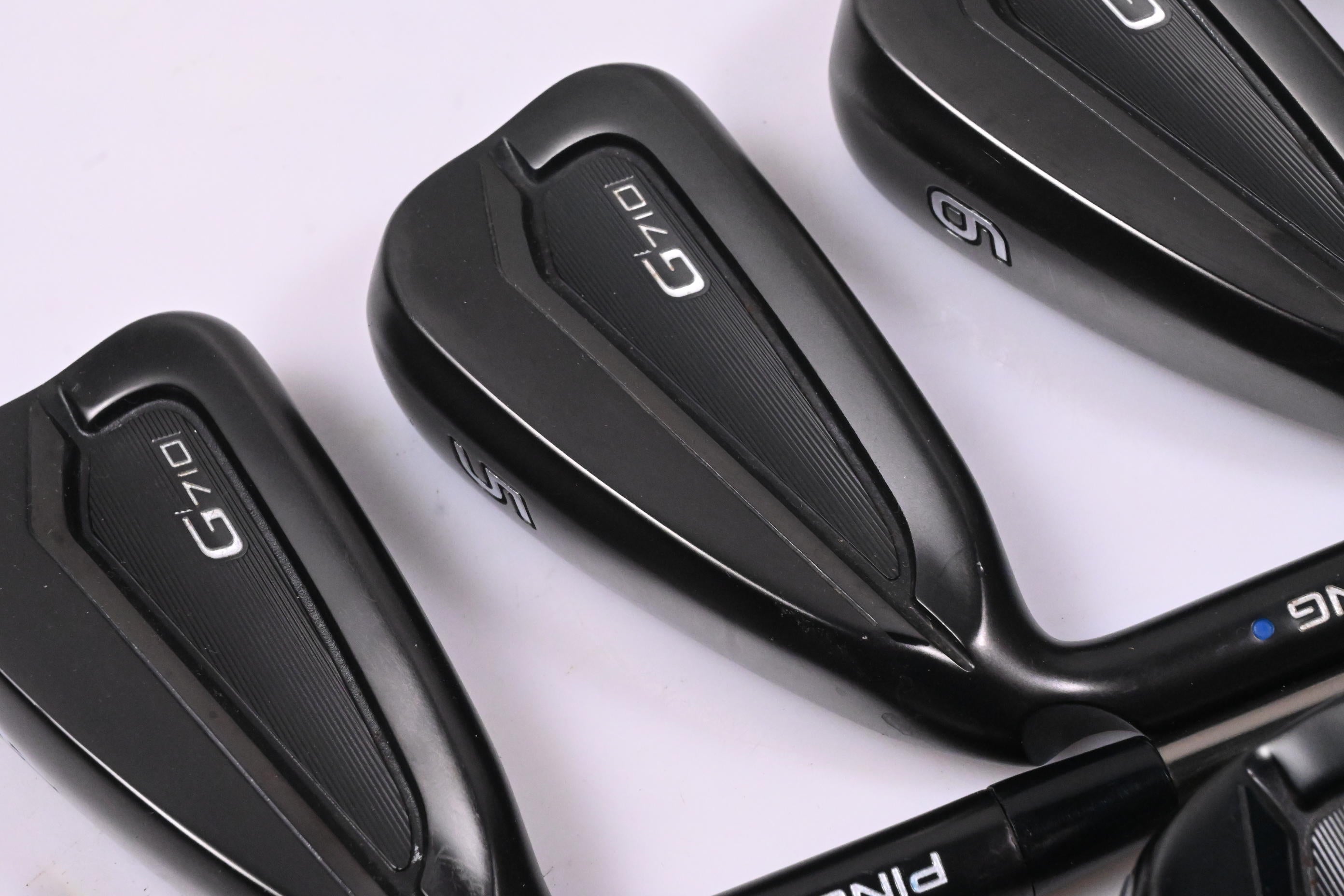 Left Hand Ping G710 Irons / 4-PW+GW / Blue Dot / Regular Flex UST Recoil ES780