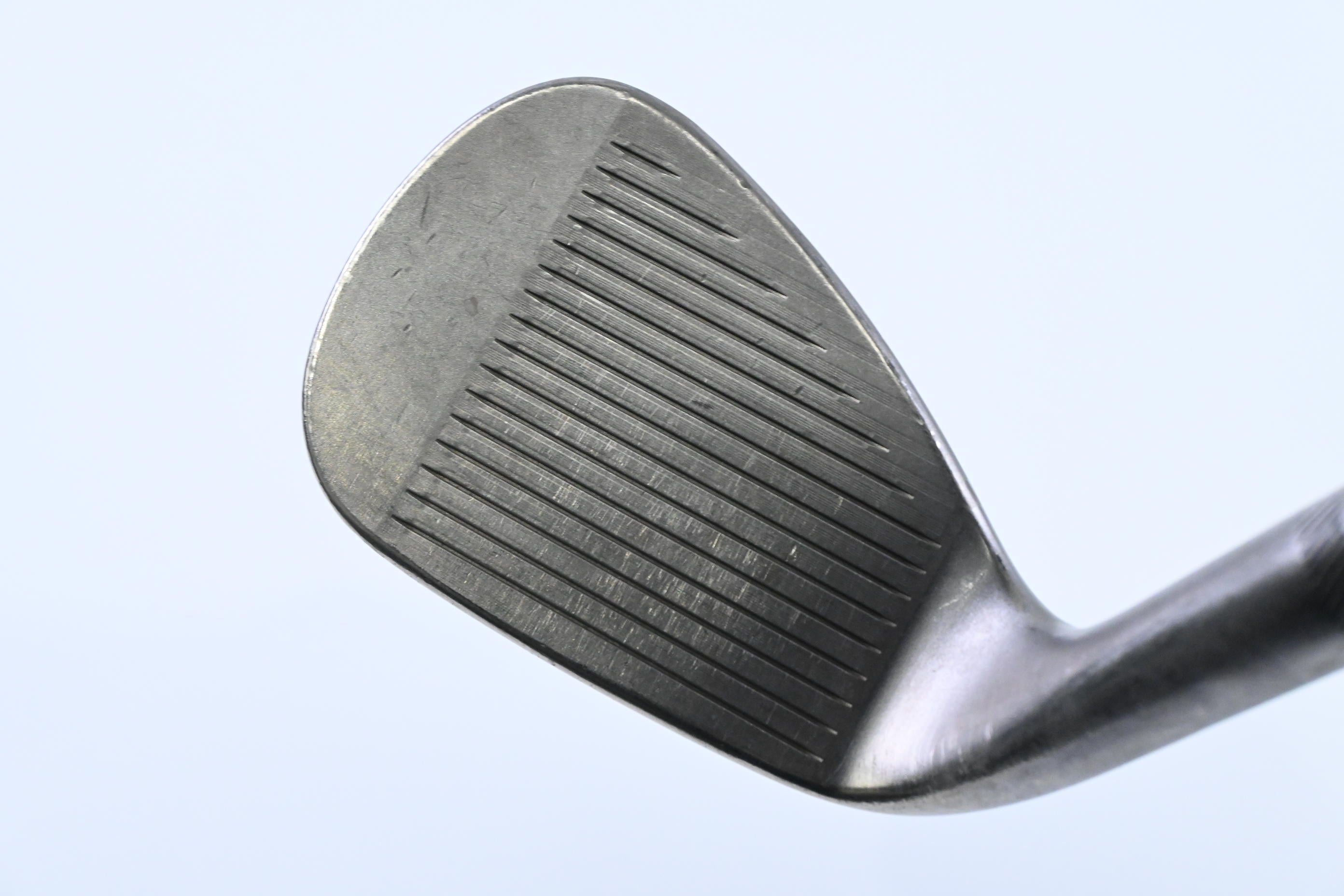 Titleist Vokey SM10 Pitching Wedge / 46 Degree / Wedge Flex Vokey SM10 Shaft