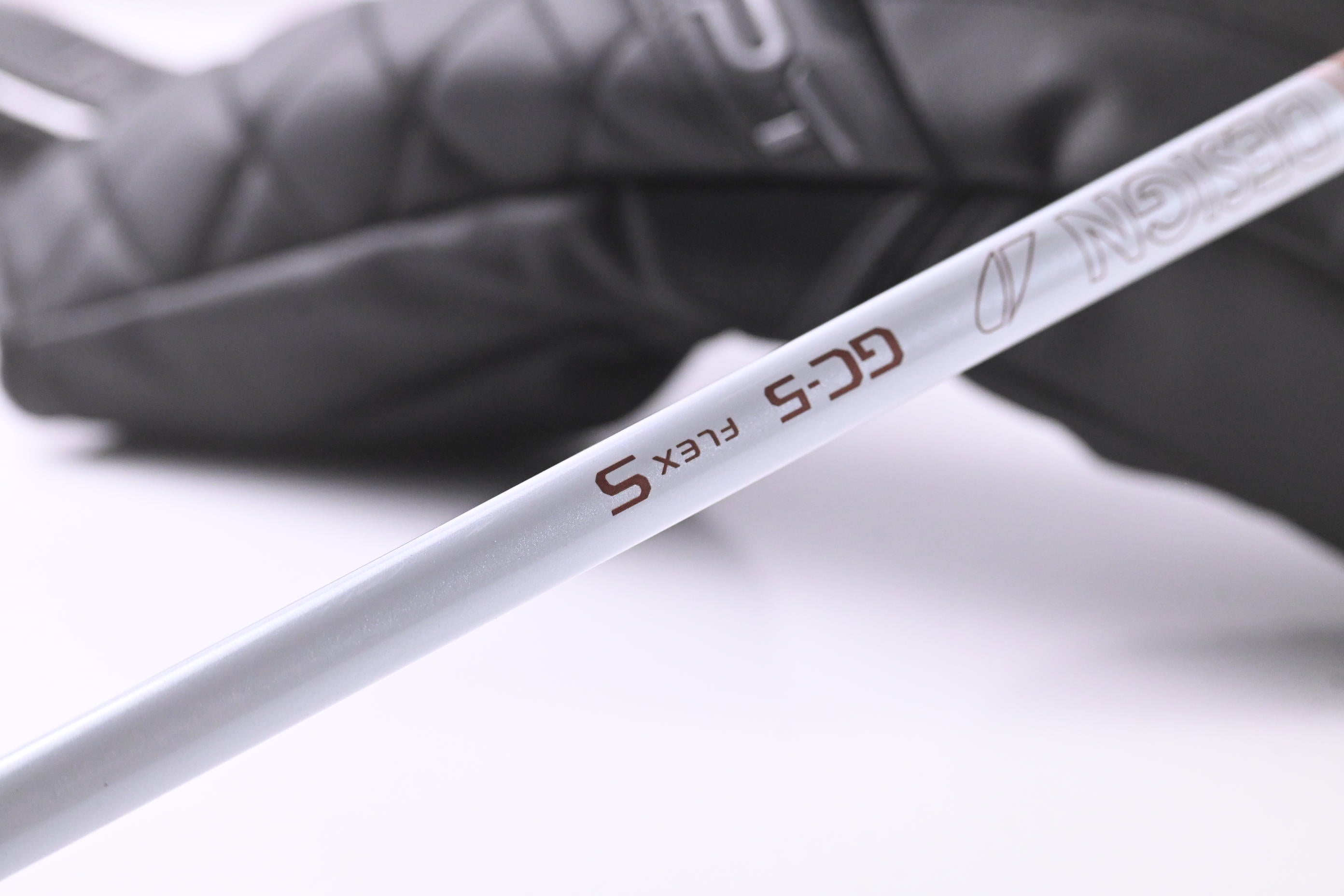 Cobra DS-Adapt LS Driver / 9 Degree / Stiff Flex Tour AD GC-5 Shaft