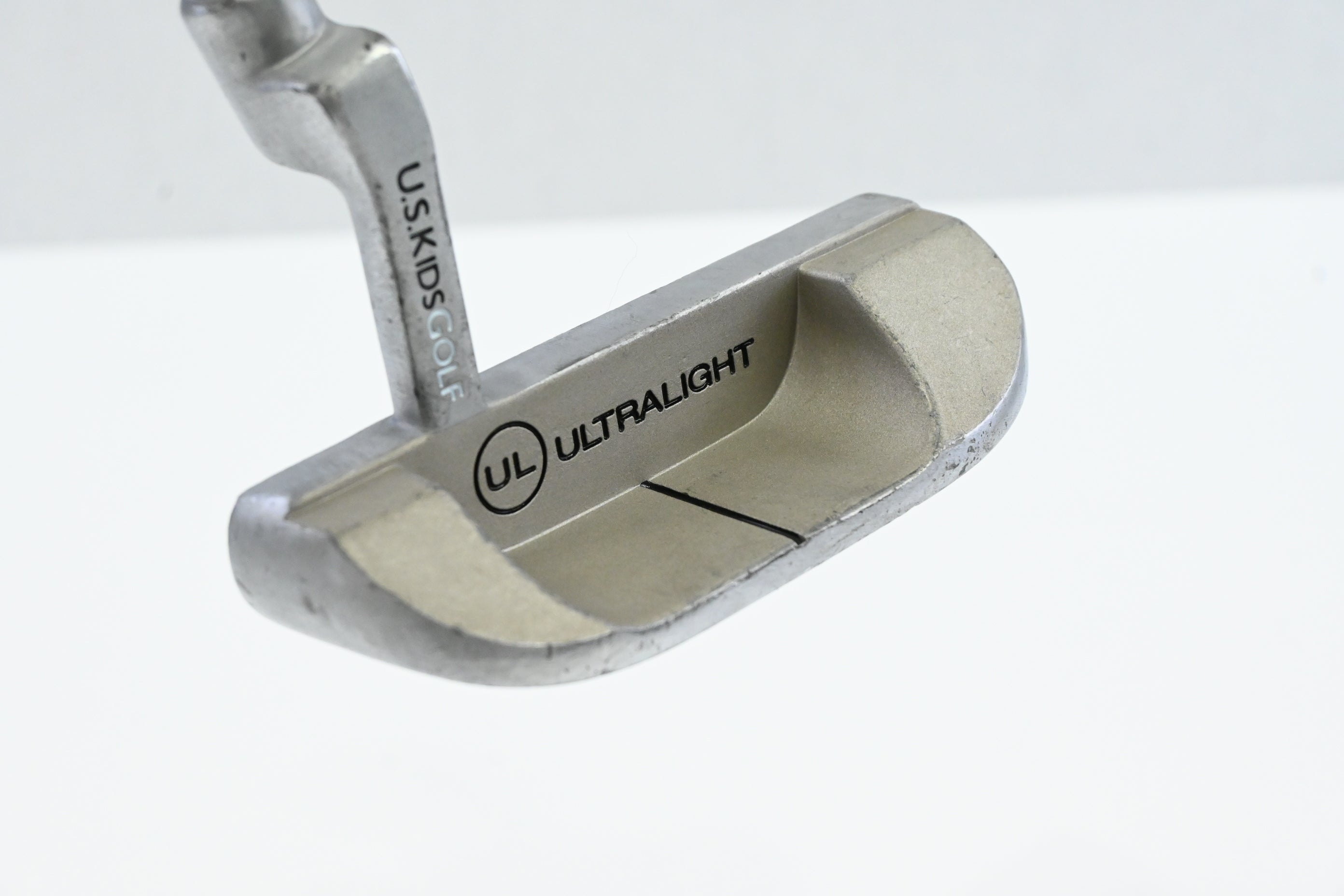 Junior US Kids Long Leaf Putter / 28 Inch