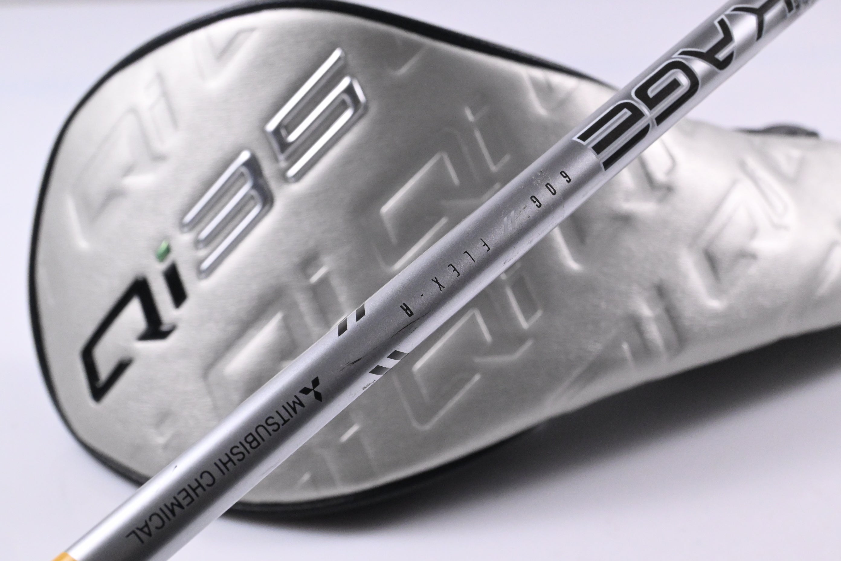 Taylormade Qi35 Driver / 9 Degree / Regular Flex Kuro Kage Black 60 Shaft