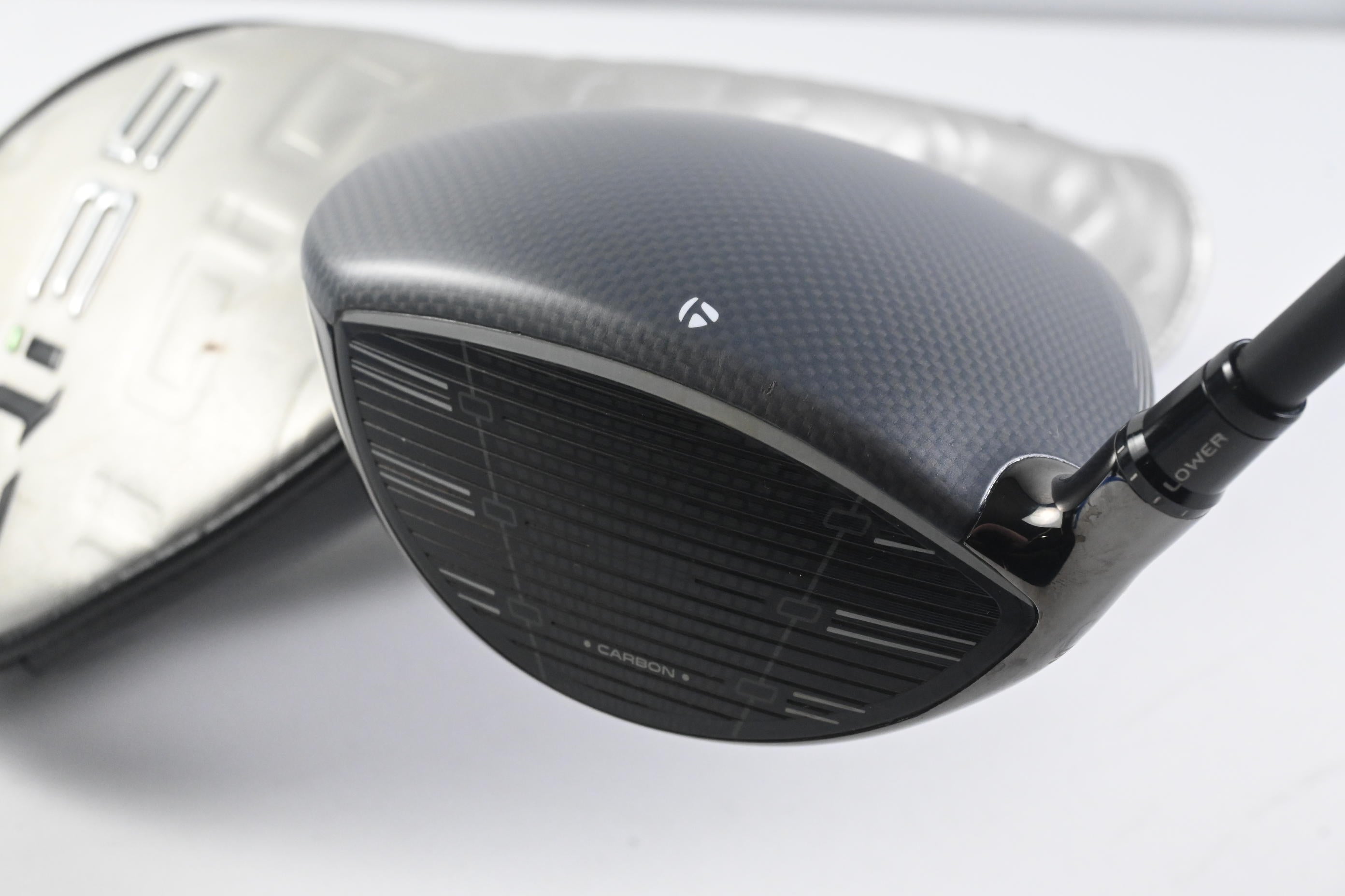 Taylormade Qi35 Max Lite Driver / 10.5 Degree / Regular Flex Vanquish 4 Shaft