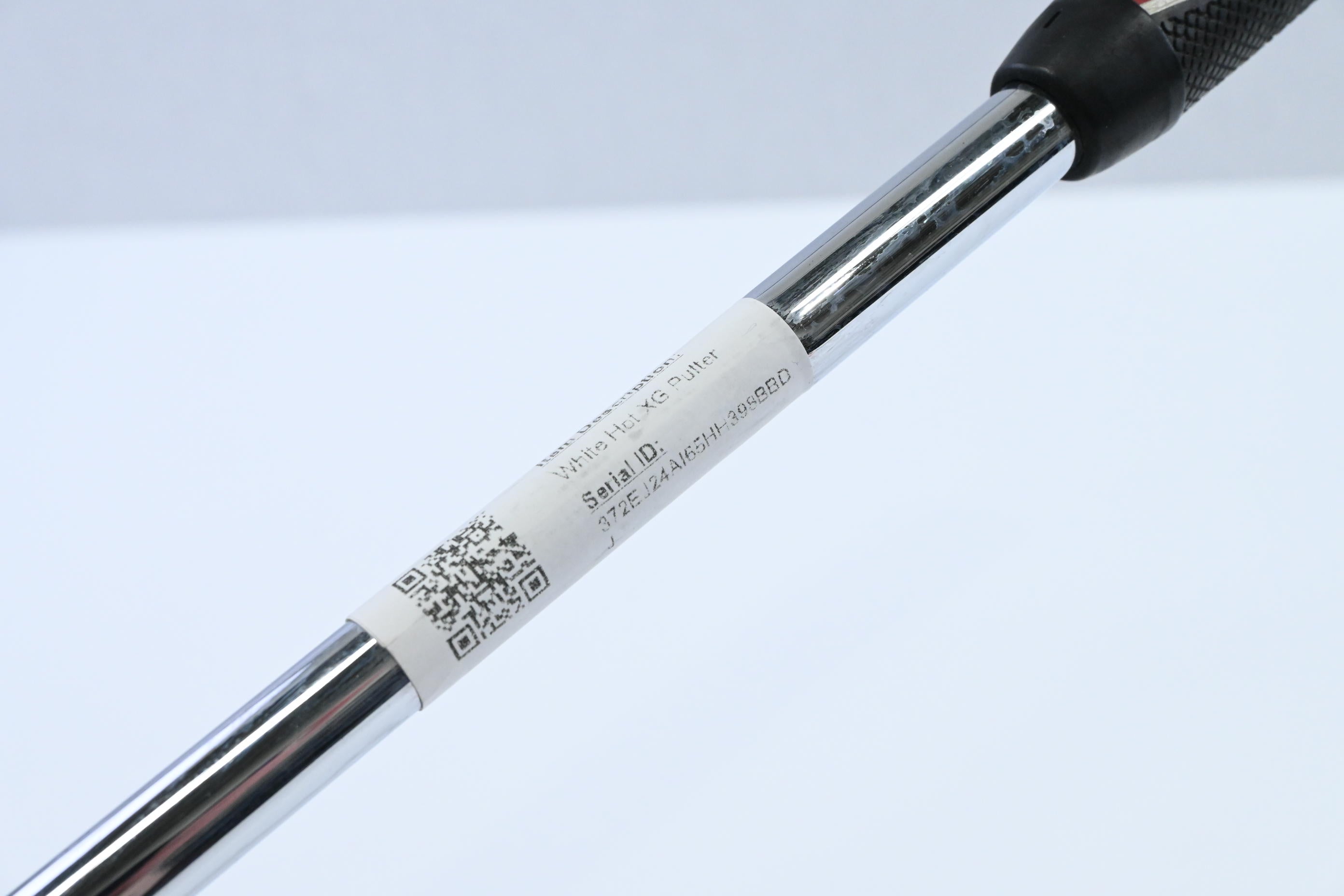 Odyssey White Hot XG Teron Putter / 32 Inch