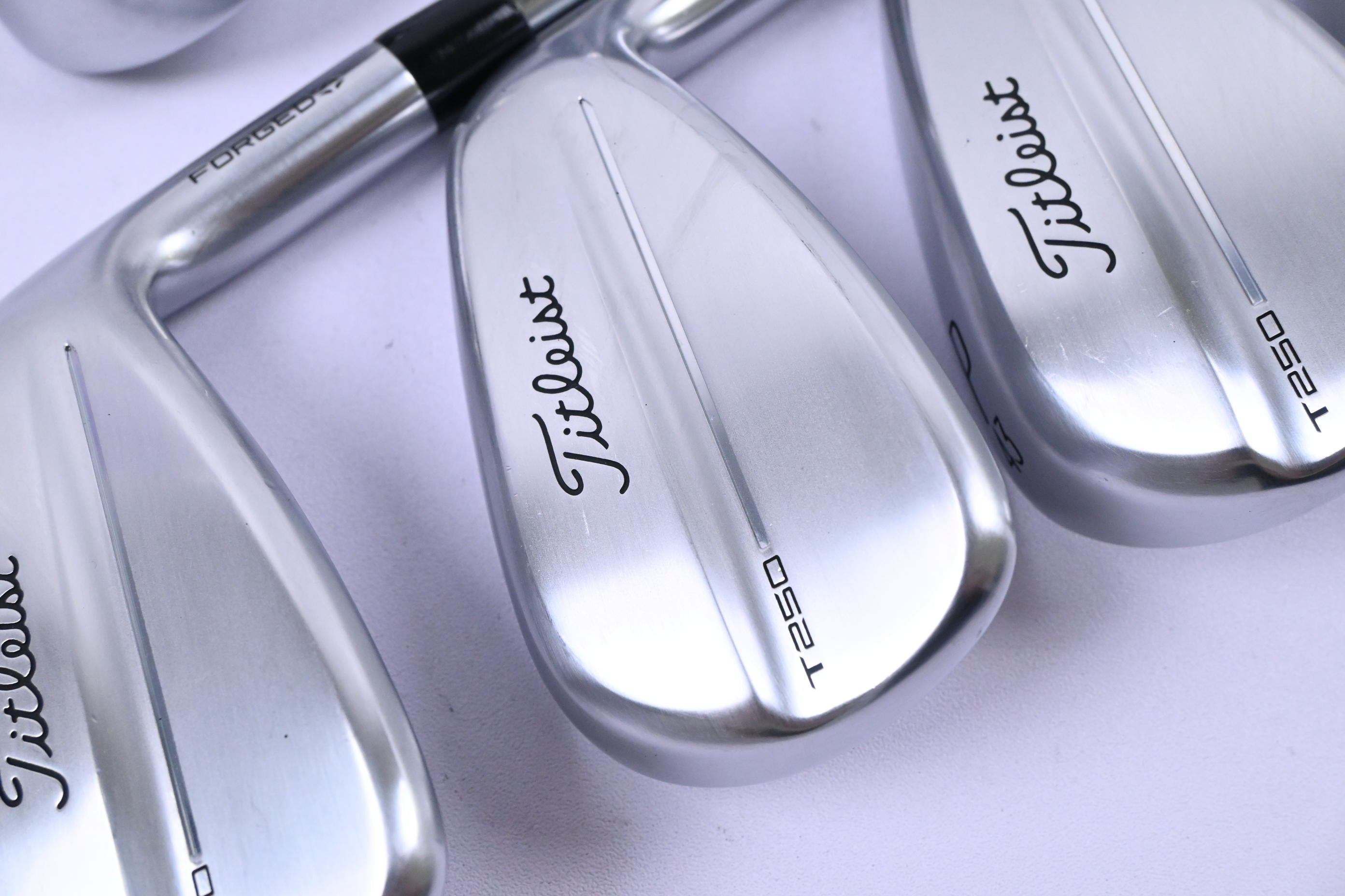 Titleist T250 2025 Irons / 5-PW+GW / Regular Flex True Temper AMT Black Shafts