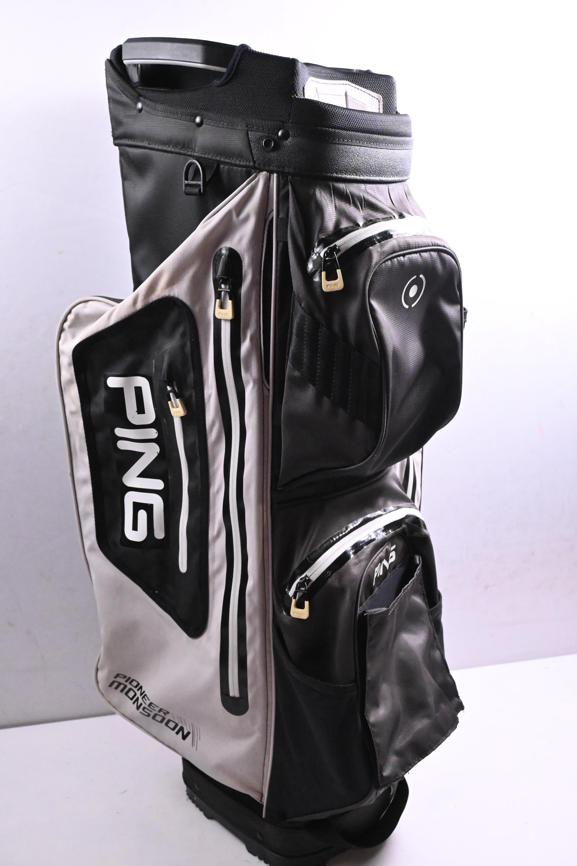 Ping Pioneer Monsoon Cart Bag / 15-Way Divider / Black, White