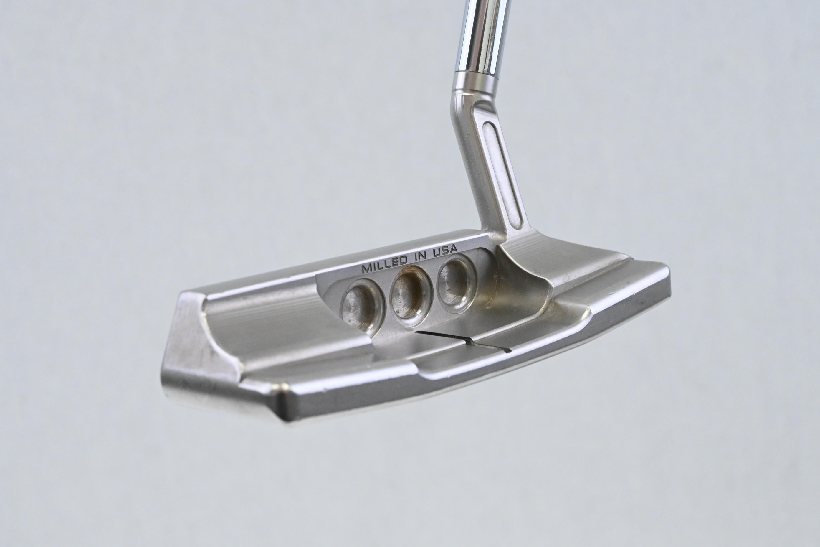 Left Hand Scotty Cameron Super Select Newport 2.5+ Putter / 34 Inch