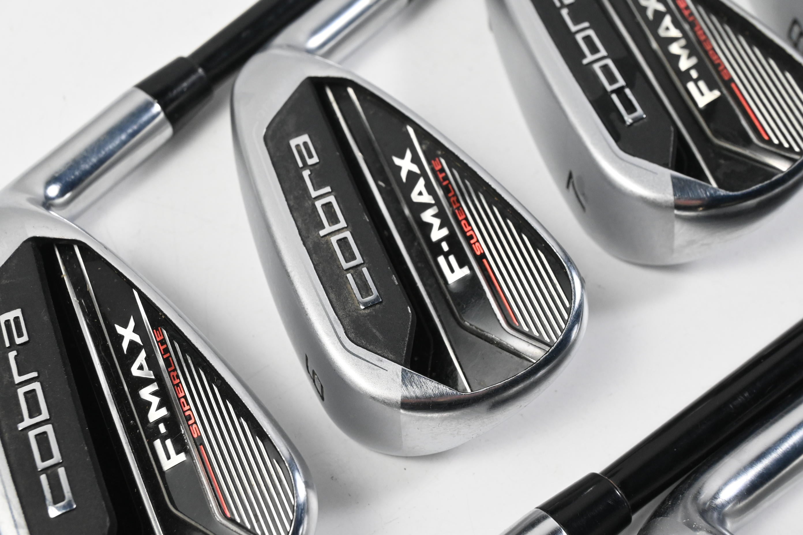 Cobra F-Max Superlite Irons / 5-PW+GW+SW / Regular Flex Superlite 55 Shafts