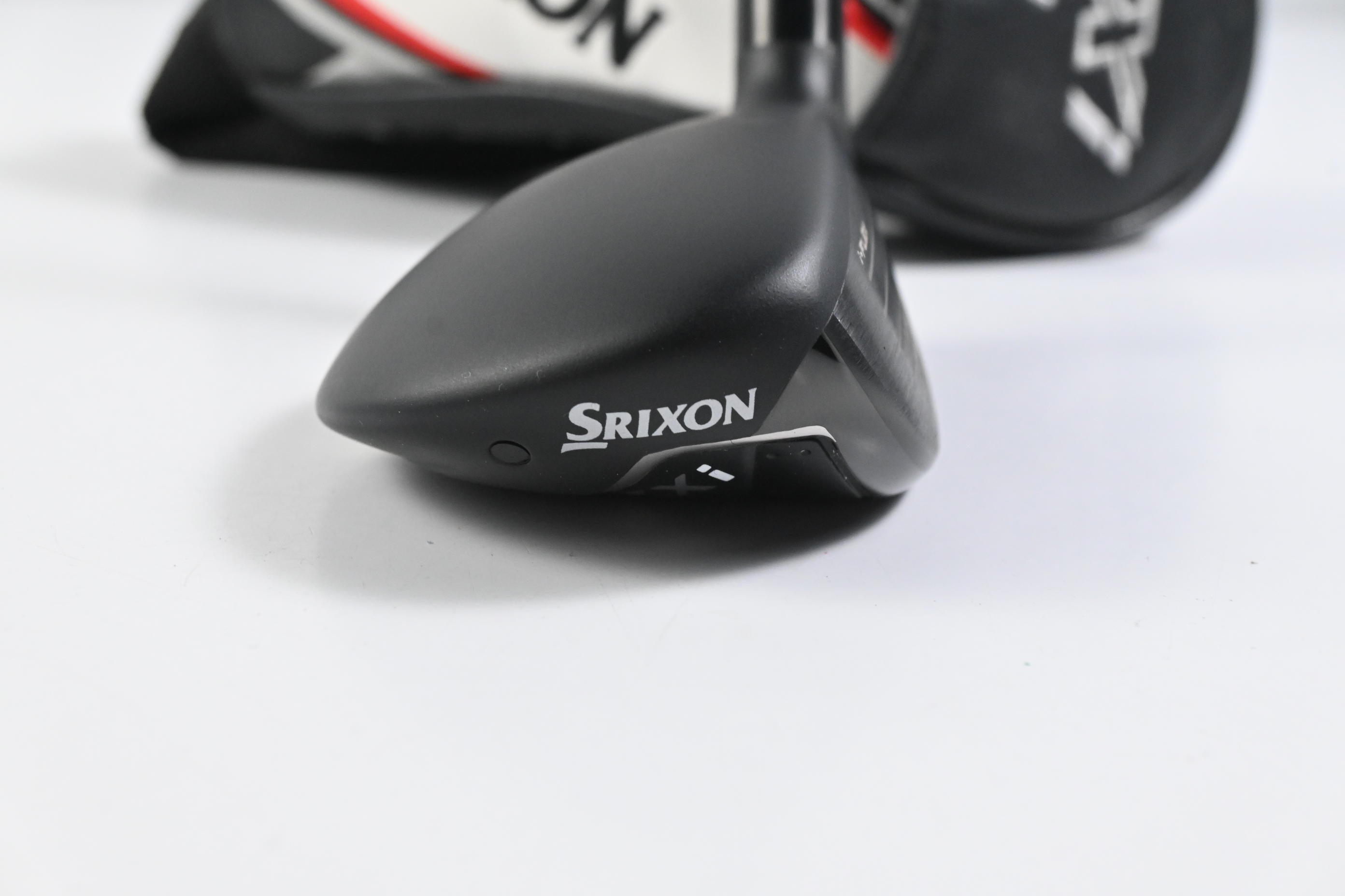 Srixon ZXi #4 Hybrid / 22 Degree / Regular Flex Fujikura Ventus TR Blue 7 Shaft