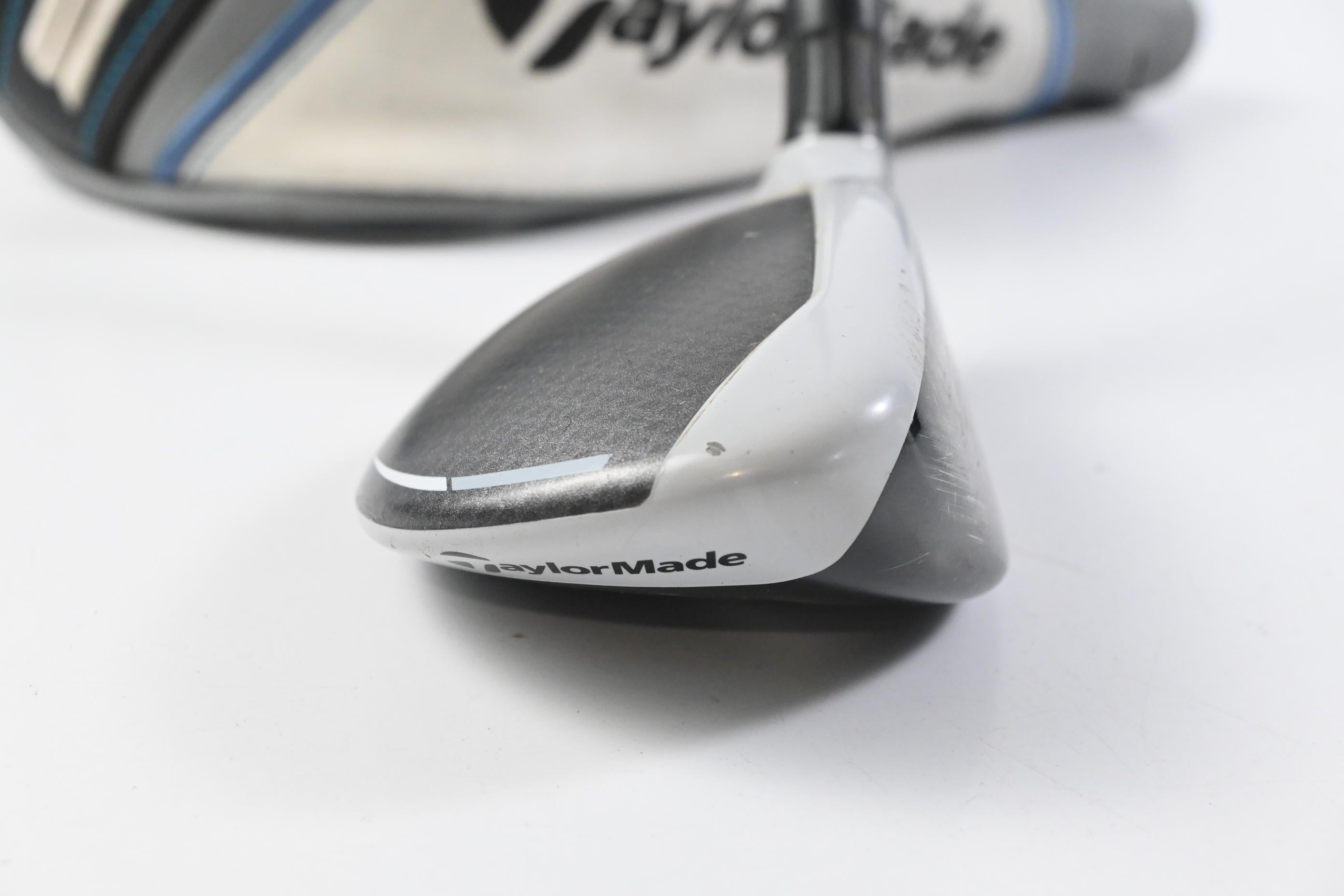 Taylormade SIM Max #3 Hybrid / 19 Degree / Stiff Flex Fujikura Ventus Blue 7