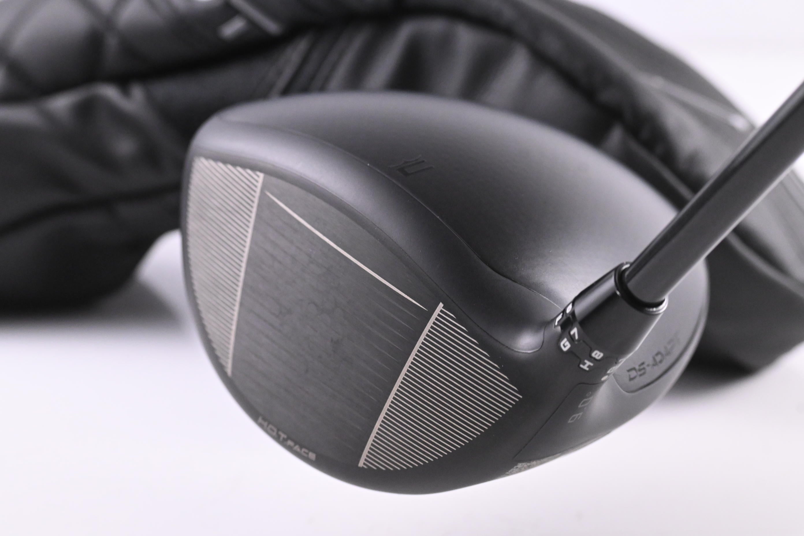 Cobra DS-Adapt LS Driver / 9 Degree / X-Flex Denali Black 60 Shaft