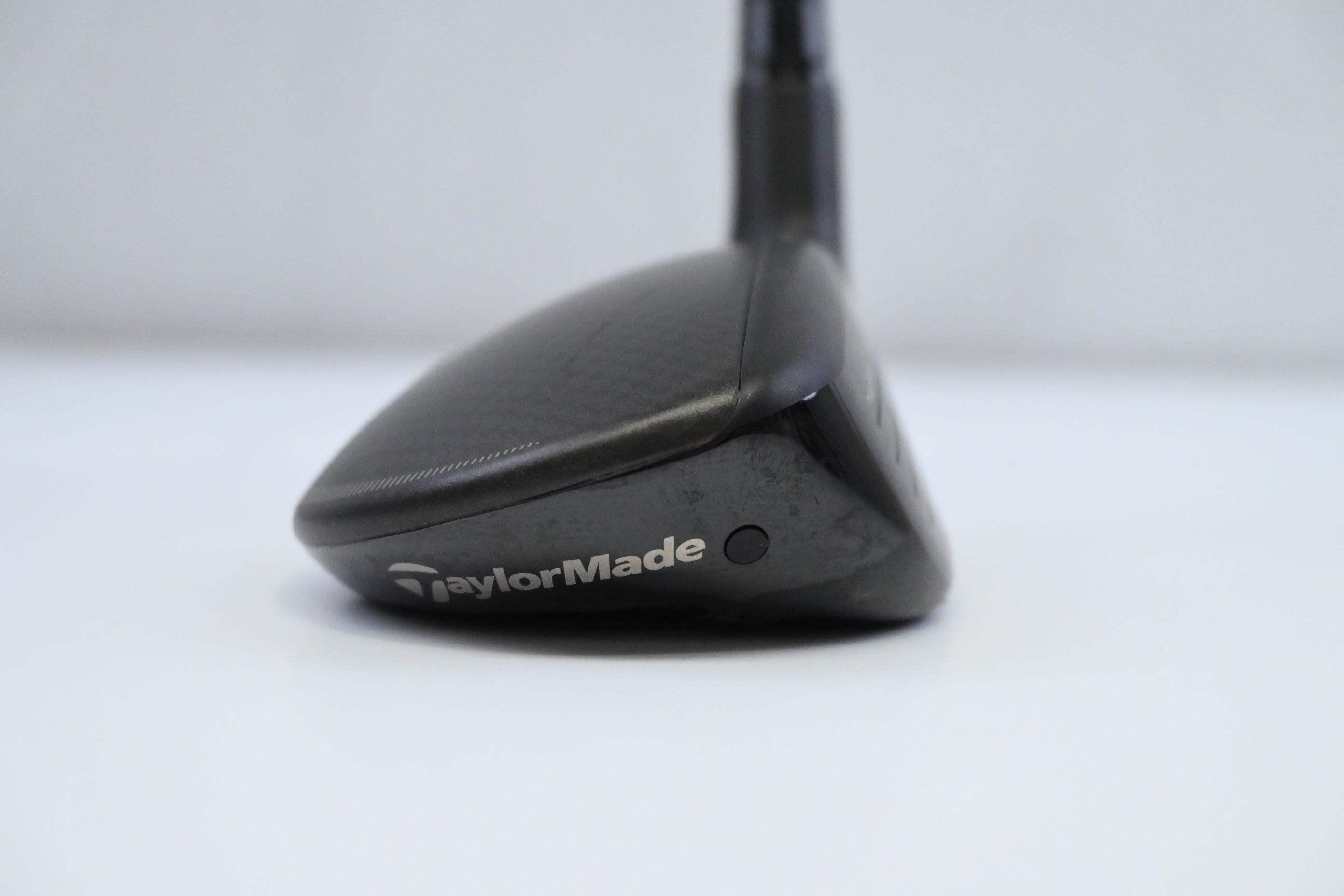 Taylormade Qi4D #4 Hybrid / 22 Degree / Stiff Flex KBS Reax White 75