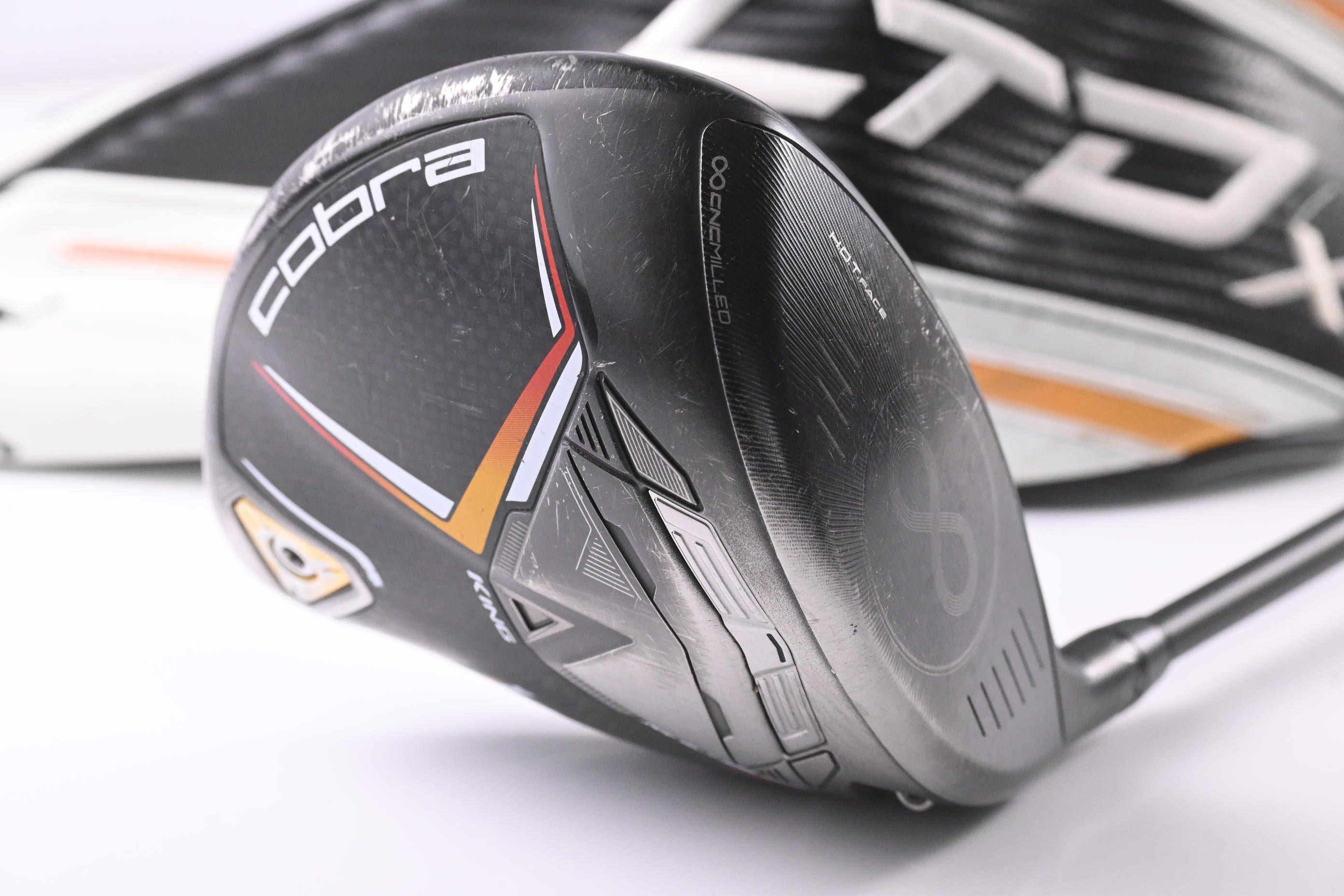 Cobra LTDx Driver / 10.5 Degree / Regular Flex UST Helium 4 Shaft