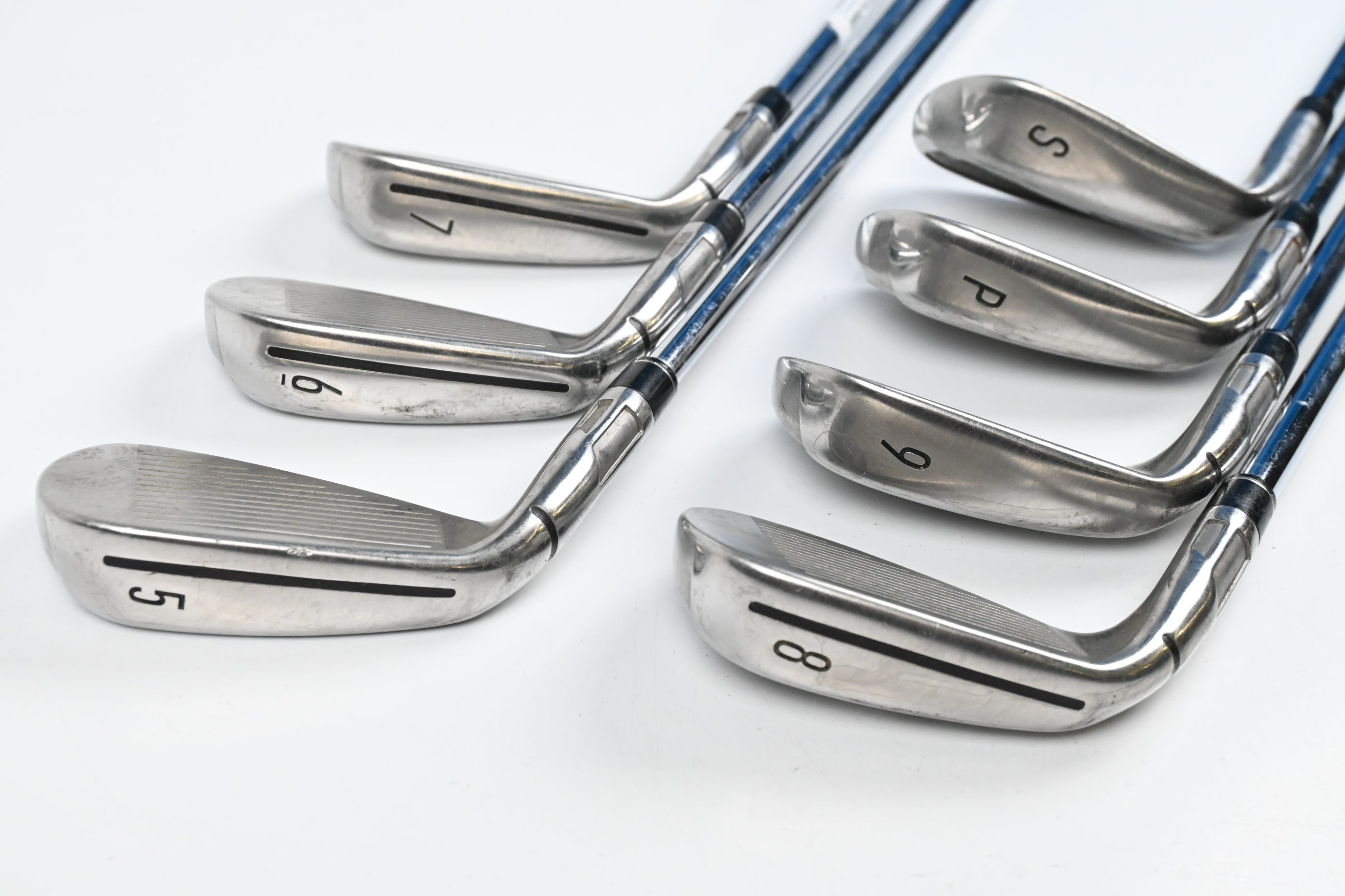 Taylormade SIM2 Max Irons / 5-PW+SW / Regular Flex KBS MAX MT 85 Shafts