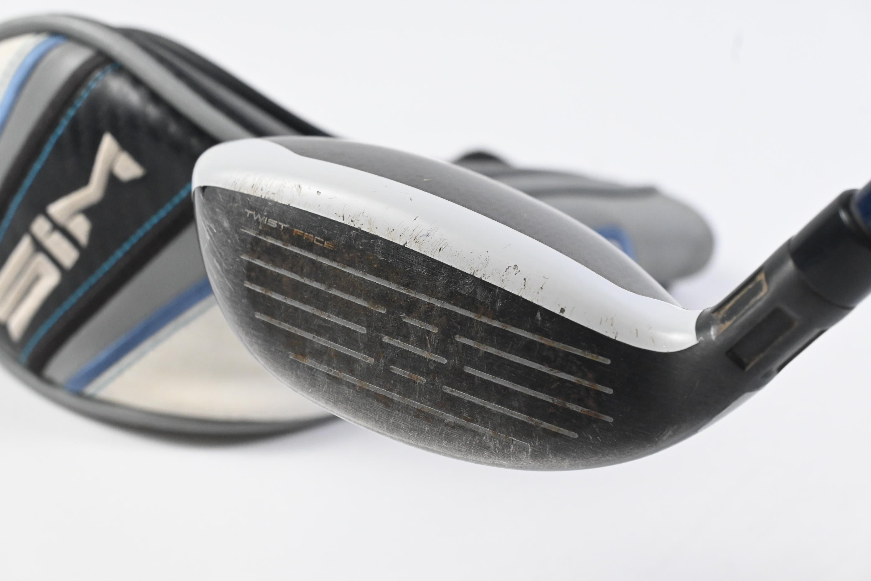 Taylormade SIM Max #3 Hybrid / 19 Degree / Stiff Flex Fujikura Ventus Blue 7
