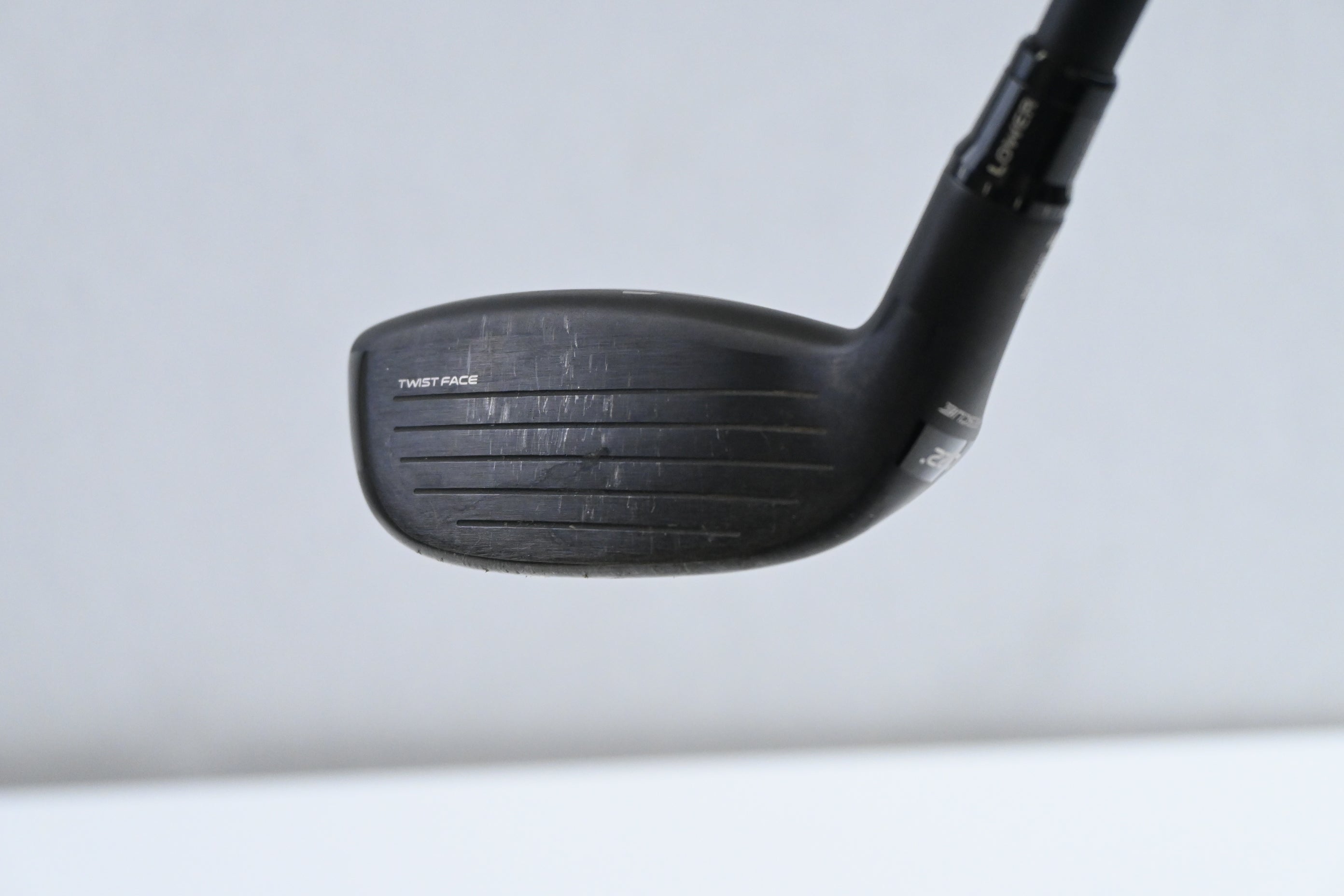 Taylormade Qi4D #4 Hybrid / 22 Degree / Stiff Flex KBS Reax White 75