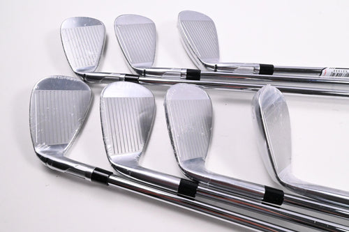 Taylormade Qi Max Irons / 5-PW+SW / Regular Flex KBS MAX MT 85 Shafts