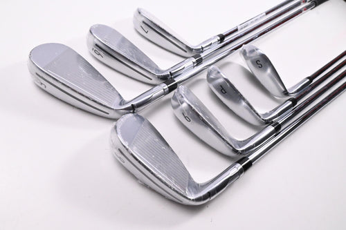 Taylormade Qi Max Irons / 5-PW+SW / Regular Flex KBS MAX MT 85 Shafts