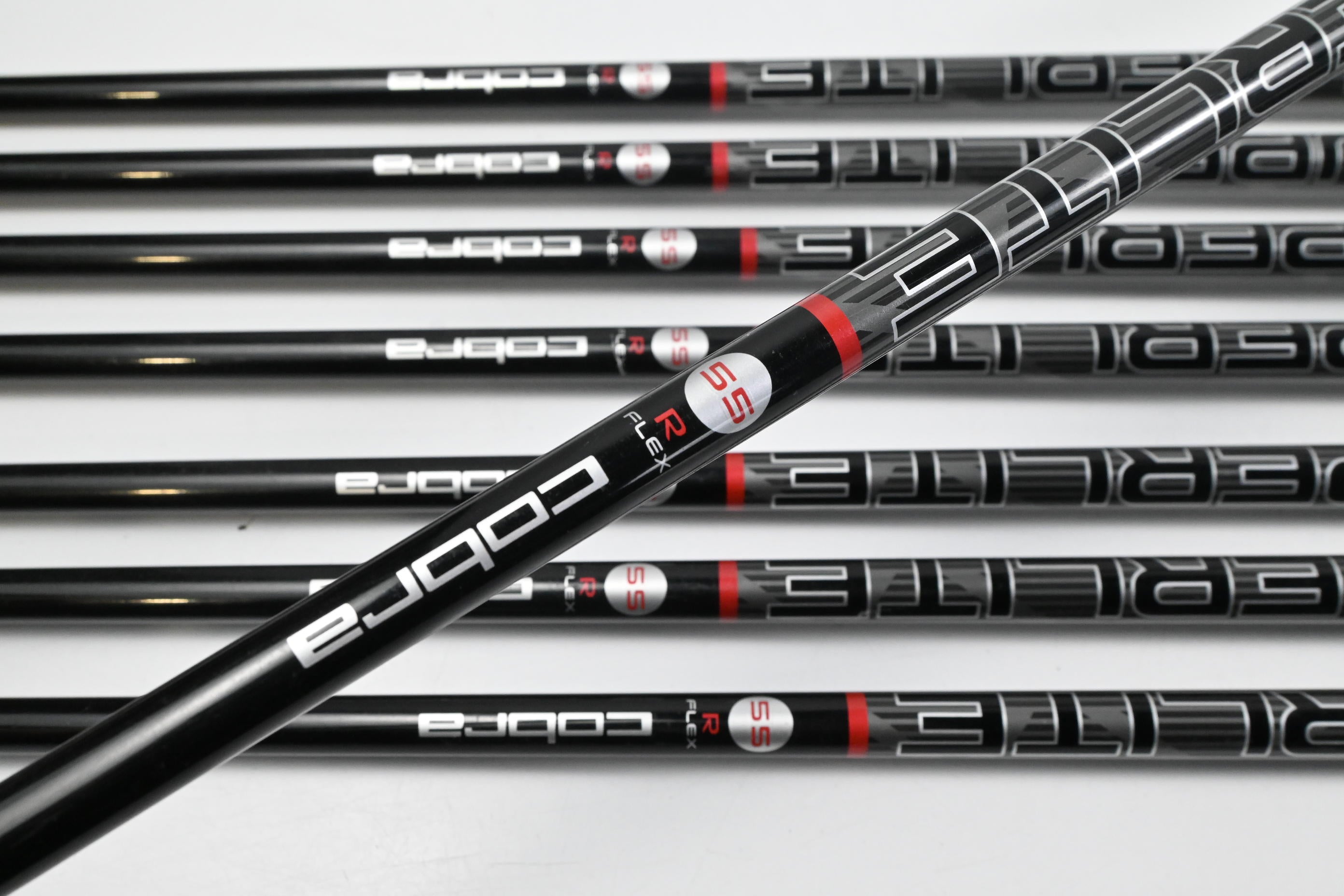 Cobra F-Max Superlite Irons / 5-PW+GW+SW / Regular Flex Superlite 55 Shafts