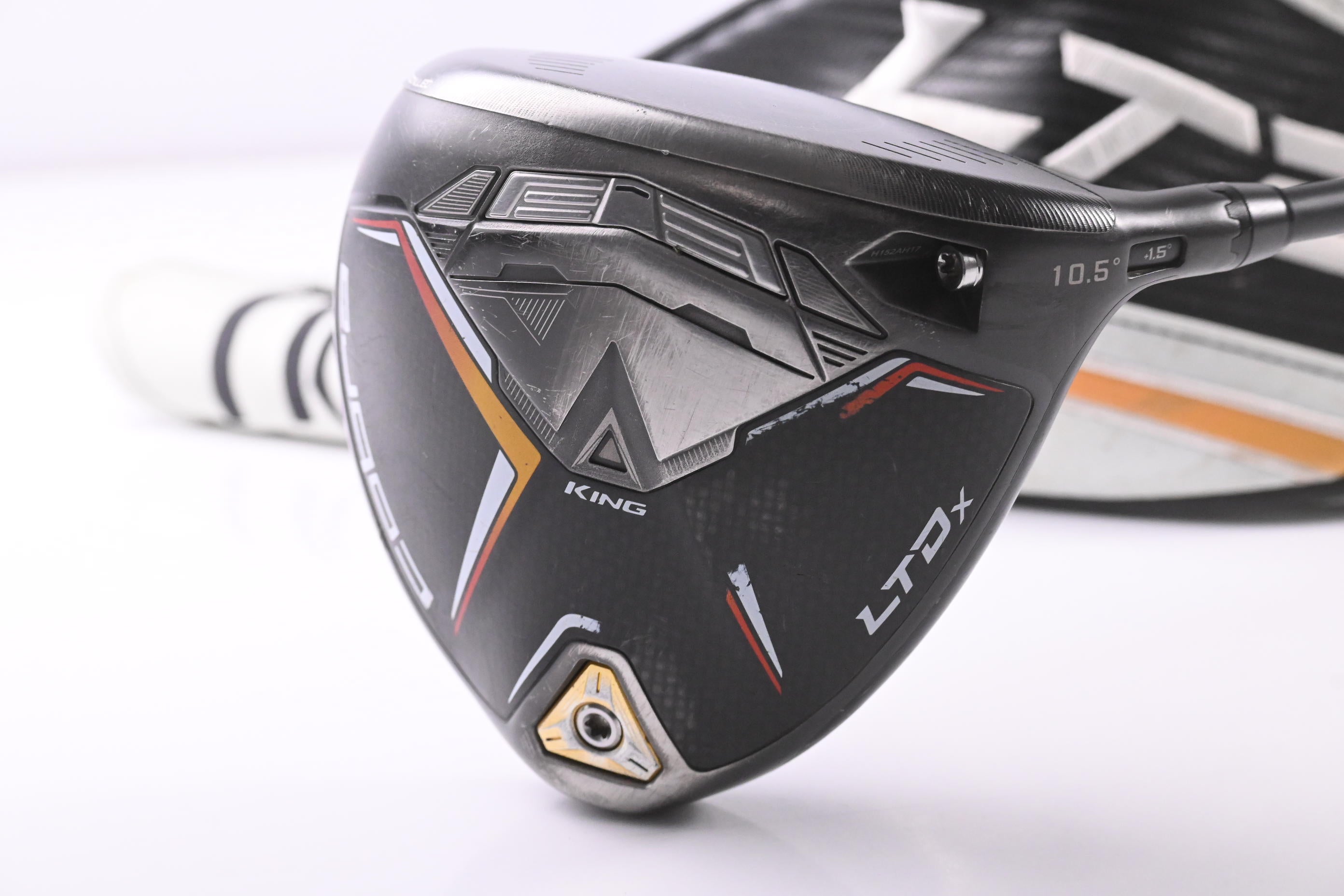 Cobra LTDx Driver / 10.5 Degree / Regular Flex UST Helium 4 Shaft