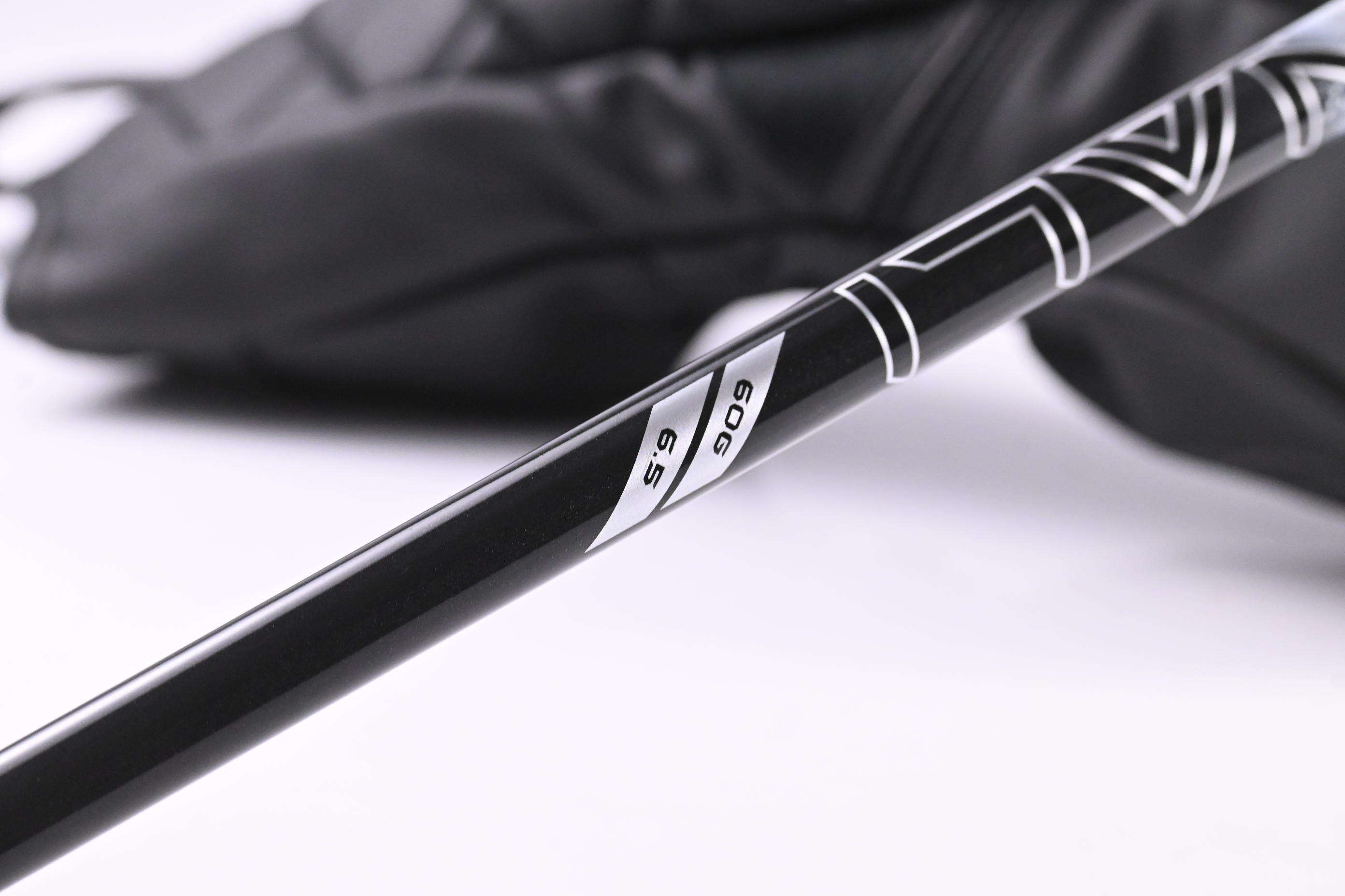 Cobra DS-Adapt LS Driver / 9 Degree / X-Flex Denali Black 60 Shaft