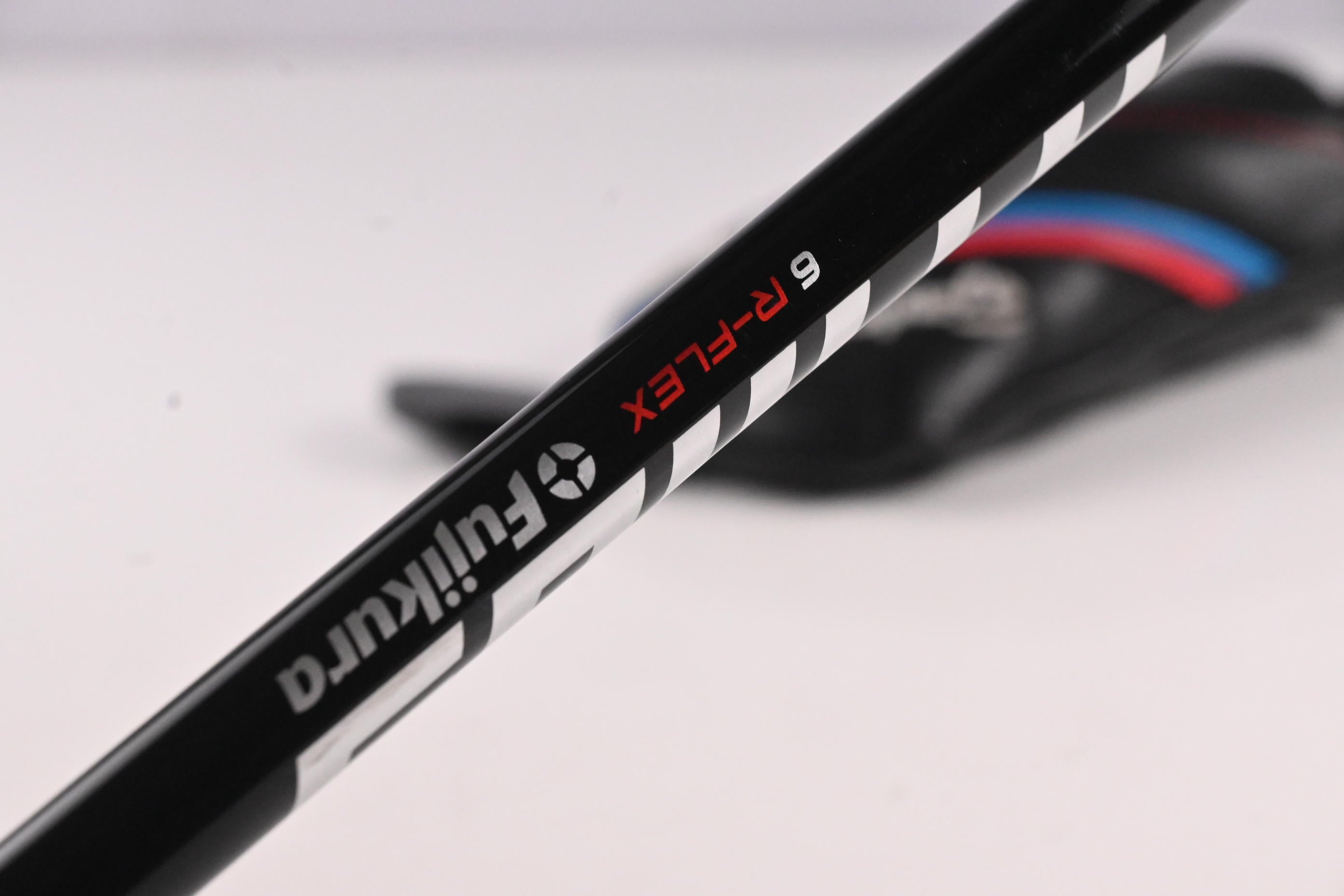 Taylormade M4 #3 Hybrid / 19 Degree / Regular Flex Fujikura Atmos Red 6 Shaft