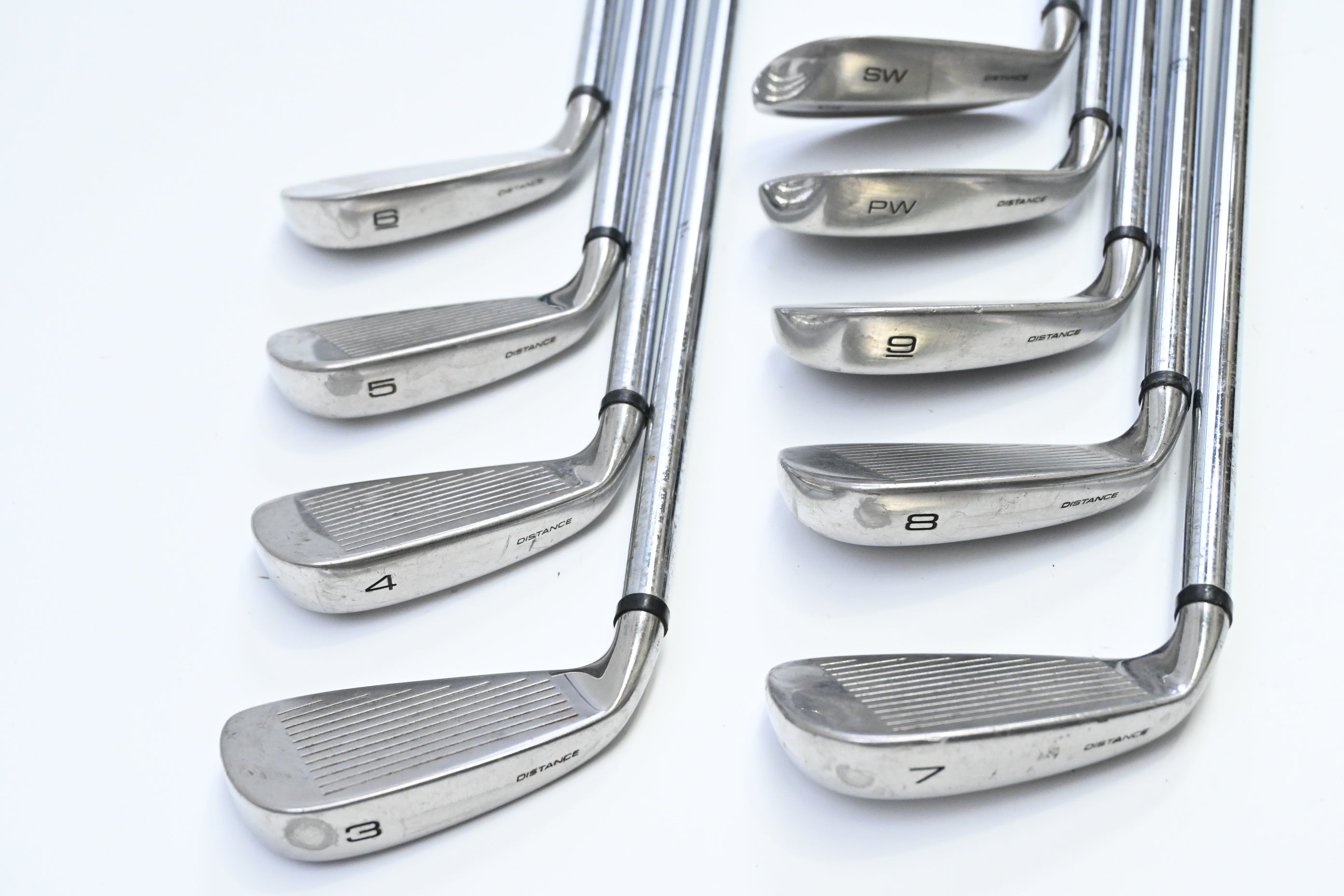 Wilson Deep Red Irons / 3-PW+SW / Regular Flex Wilson Step Control 450