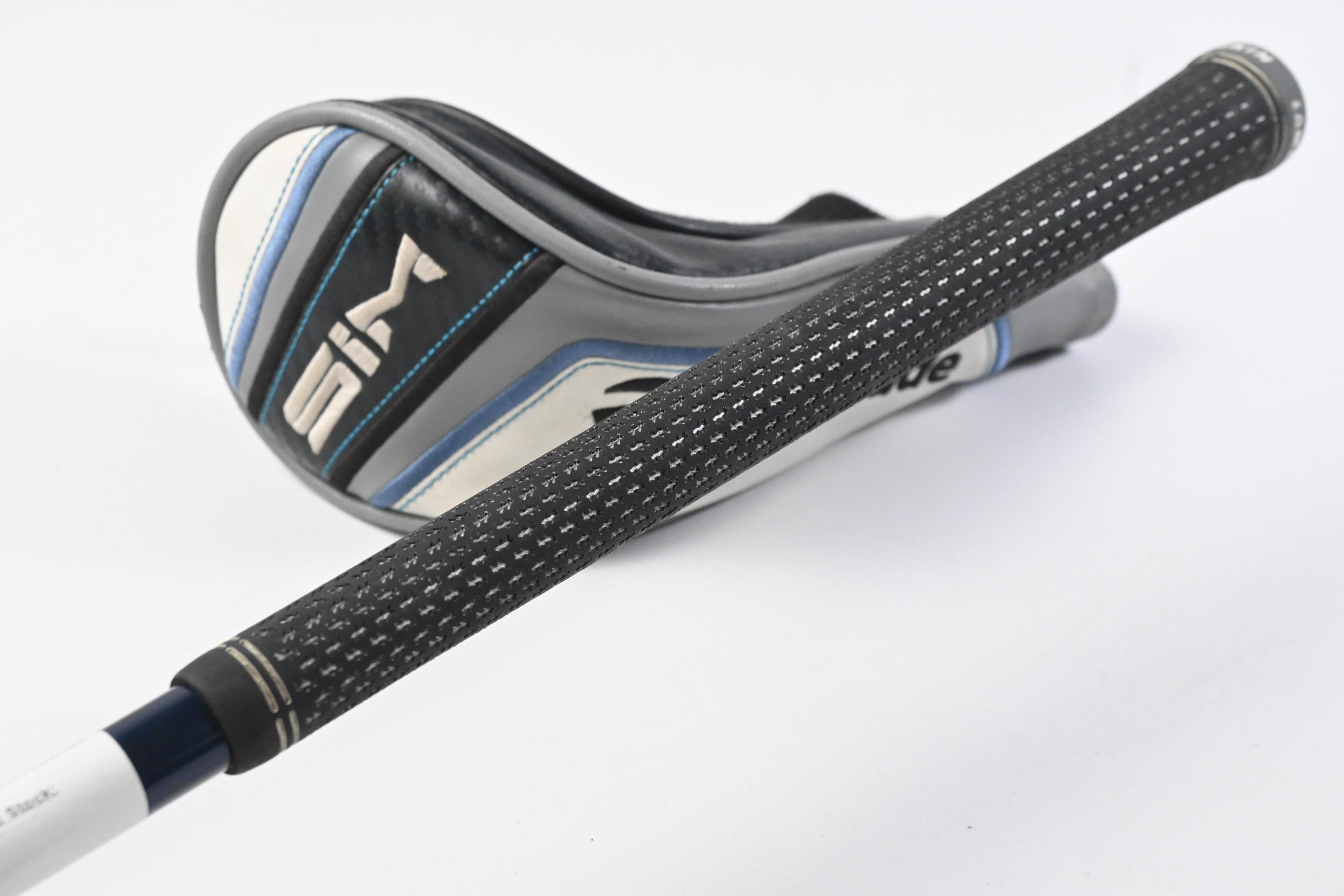 Taylormade SIM Max #3 Hybrid / 19 Degree / Stiff Flex Fujikura Ventus Blue 7