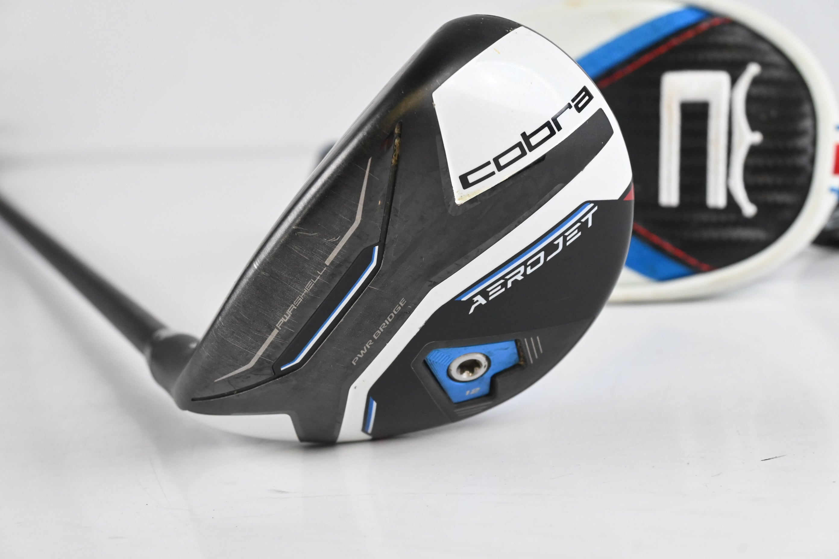 Left Hand Cobra Aerojet #4 Hybrid / 21 Degree / Regular Flex MMT Black 70 Shaft