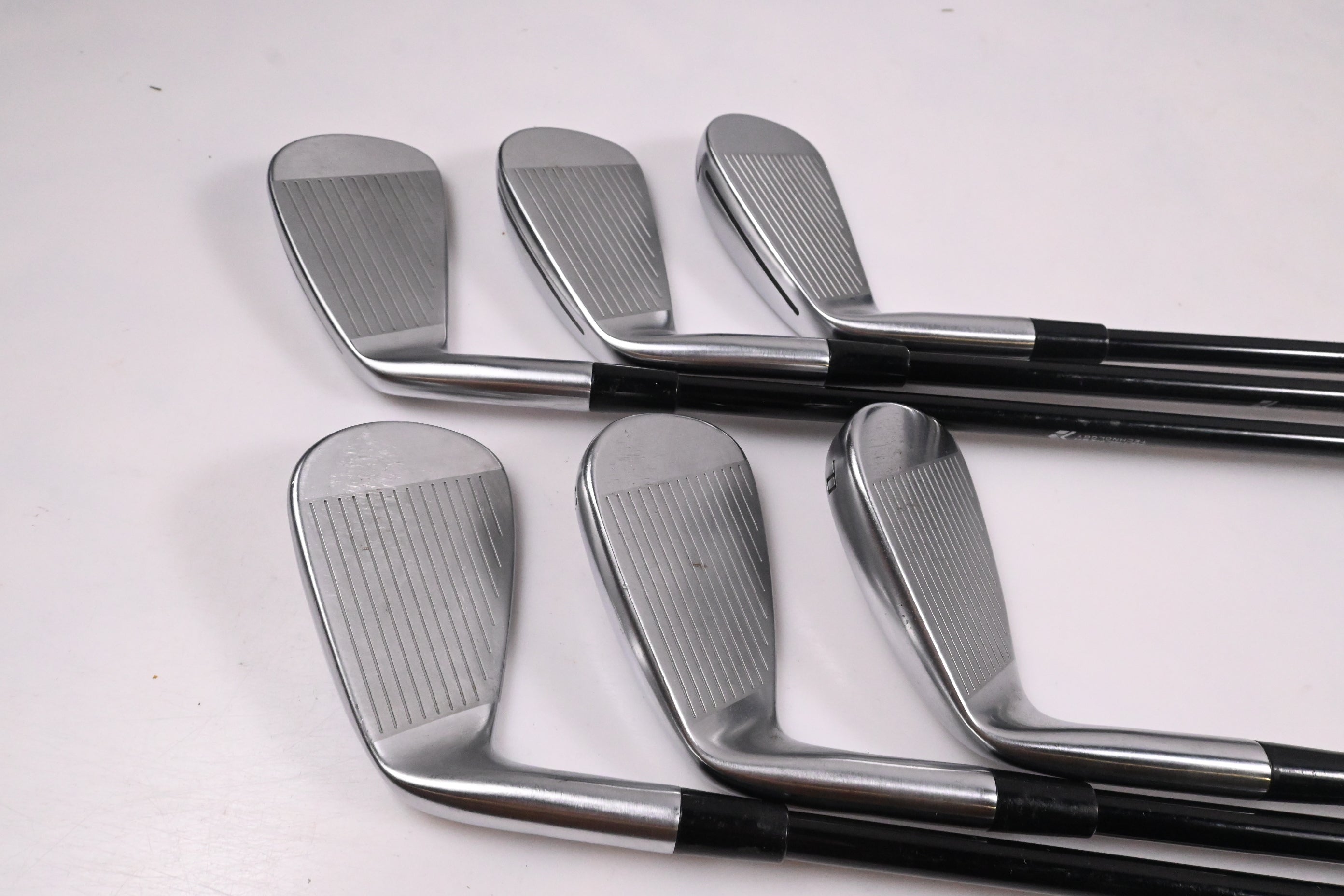Taylormade P790 2025 Irons / 5-PW / Stiff Flex MMT 75 Shafts