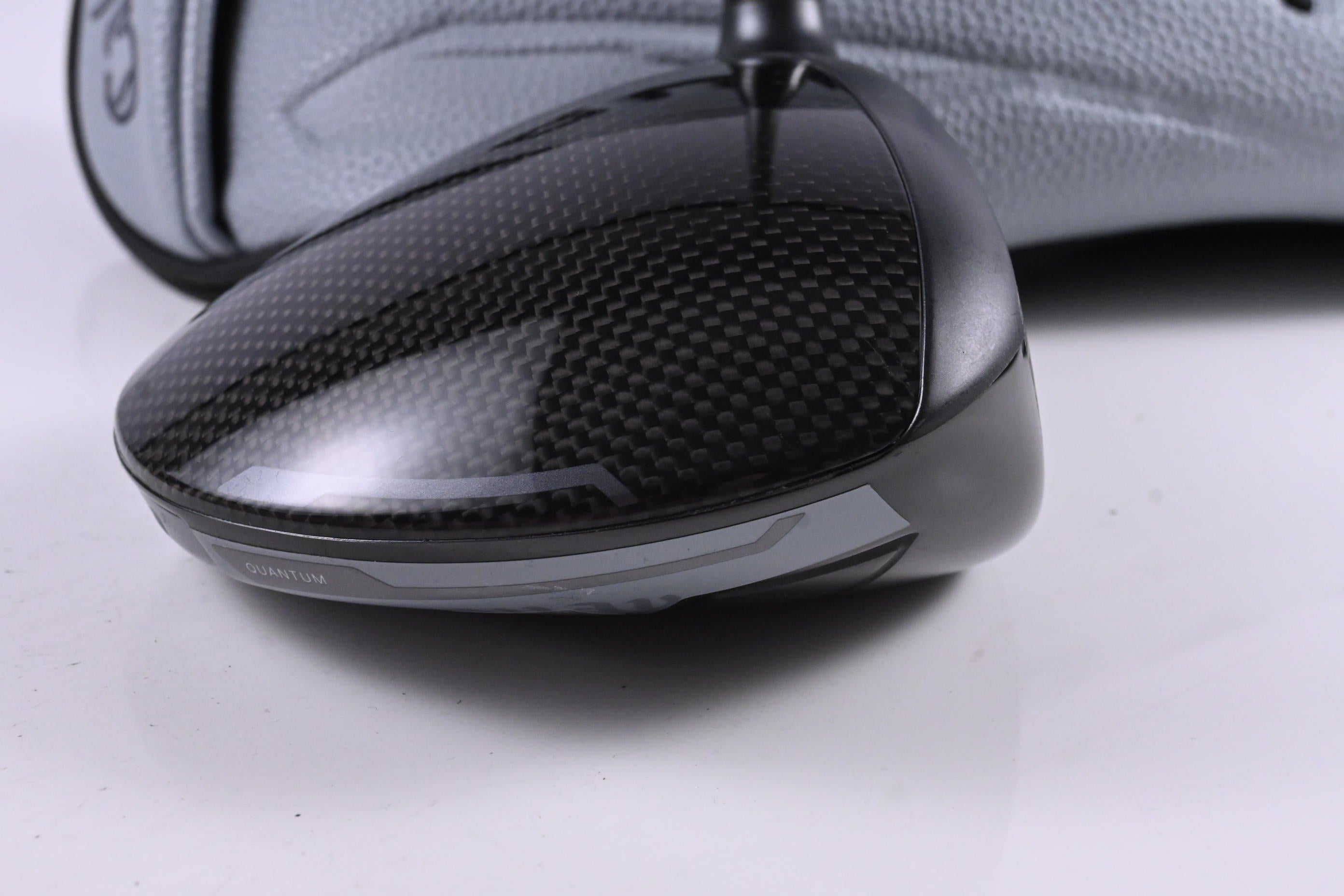 Callaway Quantum Max Driver / 10.5 Degree / Regular Flex Denali Frost Silver 50