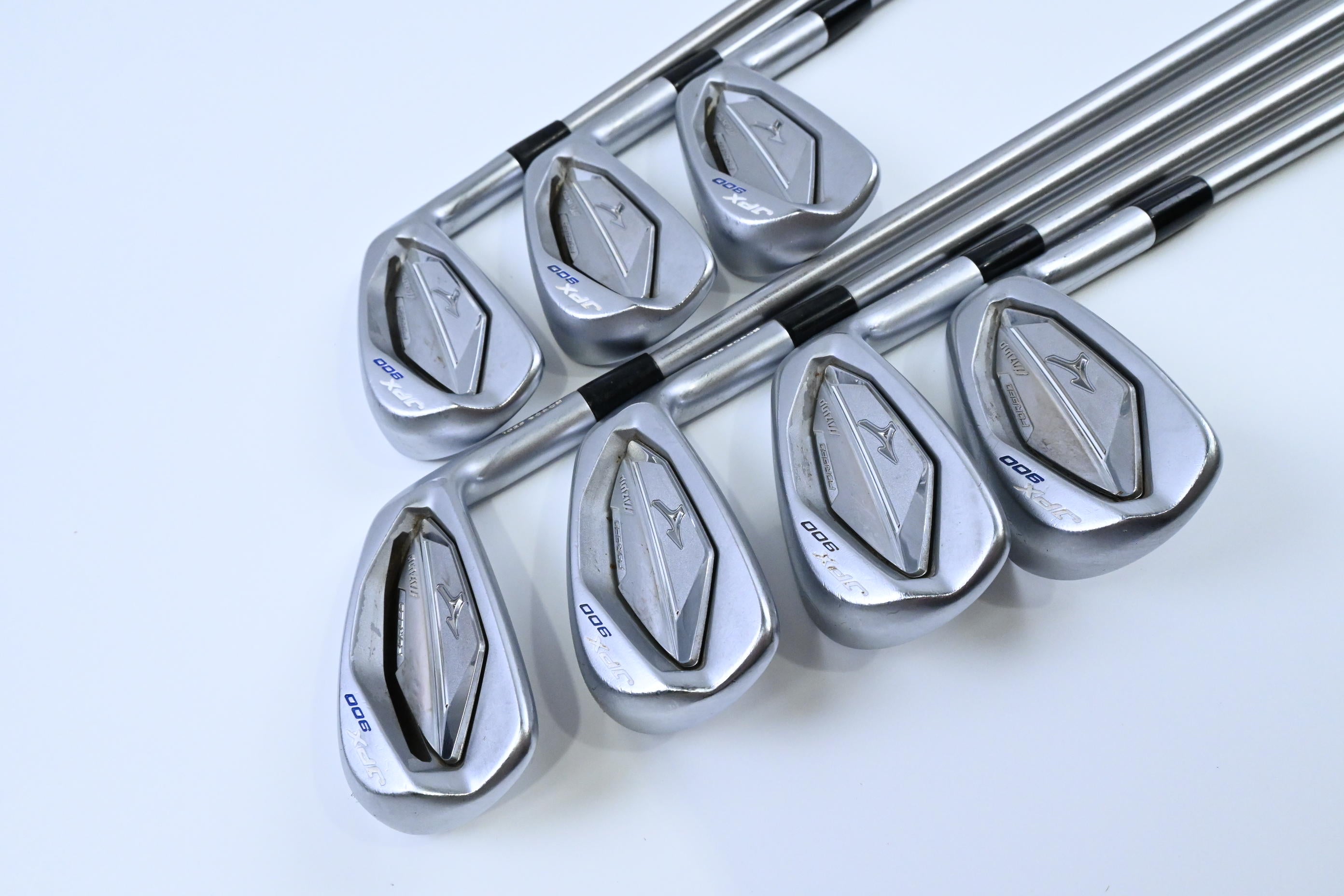 Mizuno JPX 900 Forged Irons / 4-PW / X-Flex KBS Tour C-Taper 130 Shafts