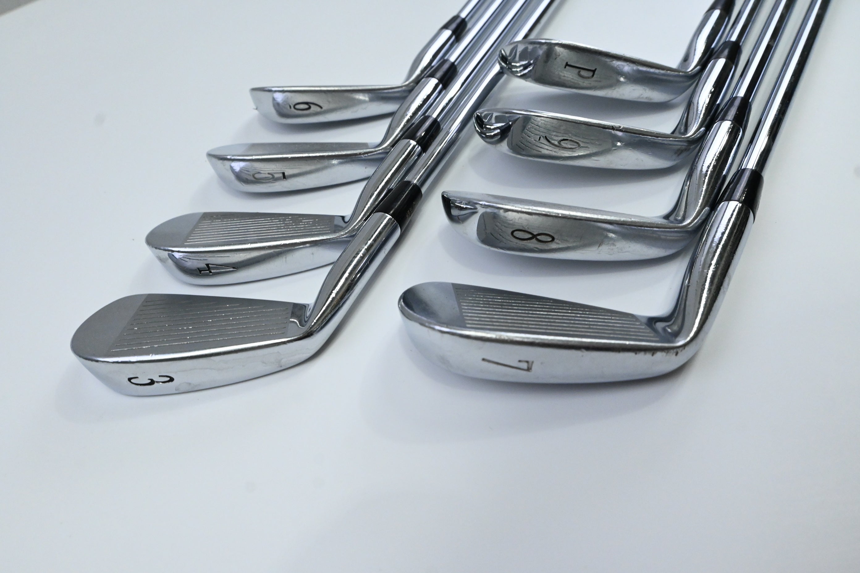 Mizuno MP-32 Irons / 3-PW / Stiff Flex Dynamic Gold S300 Shafts