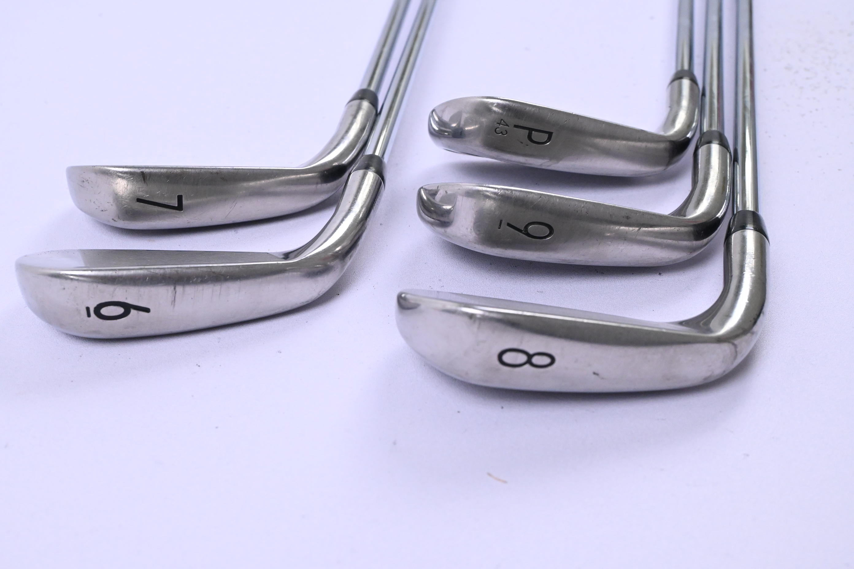 Titleist T300 2019 Irons / 6-PW / Regular Flex True Temper AMT Red R300 Shaft
