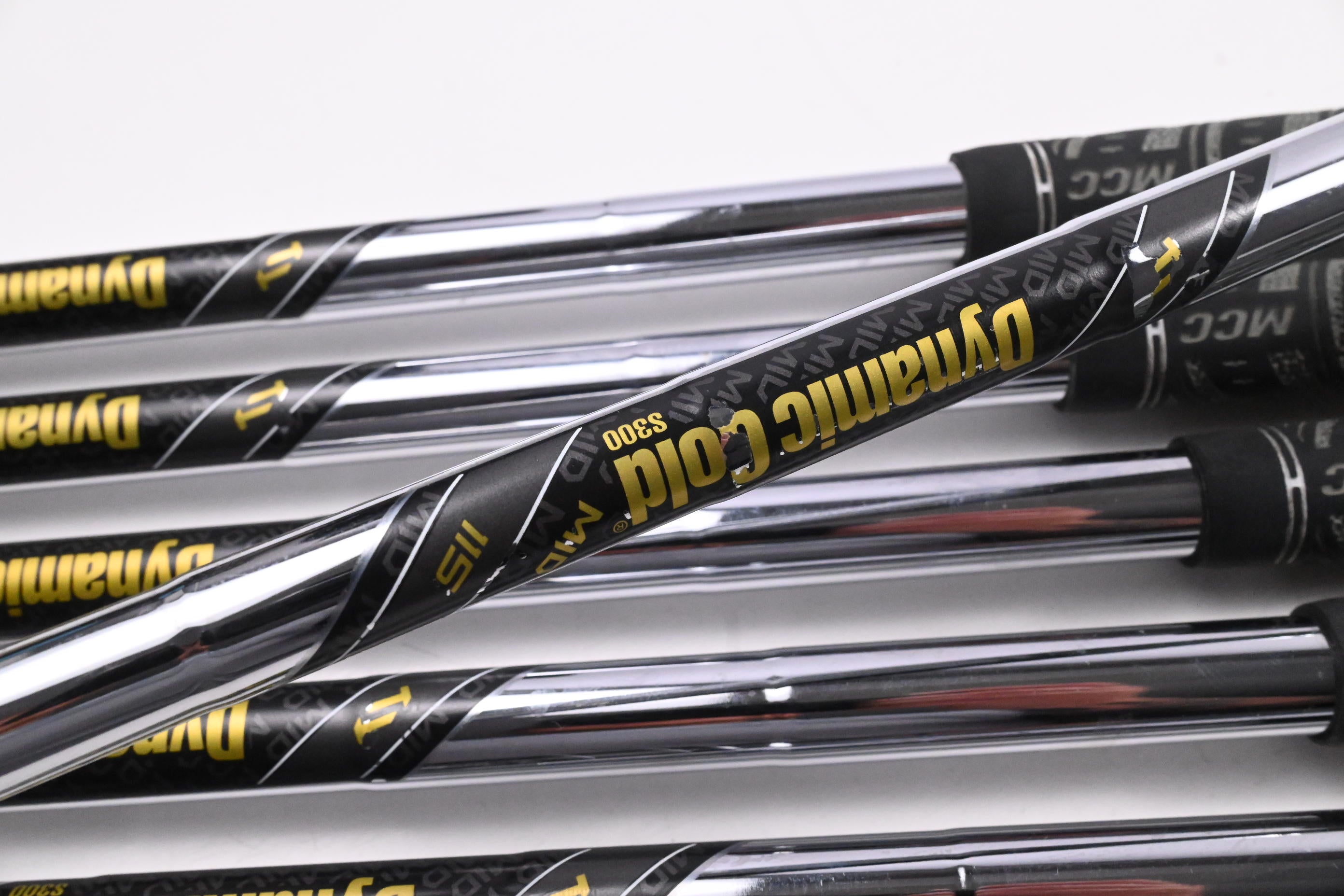 Mizuno Pro 243  / 4-PW / Stiff Flex Dynamic Gold Mid 115 S300 Shafts