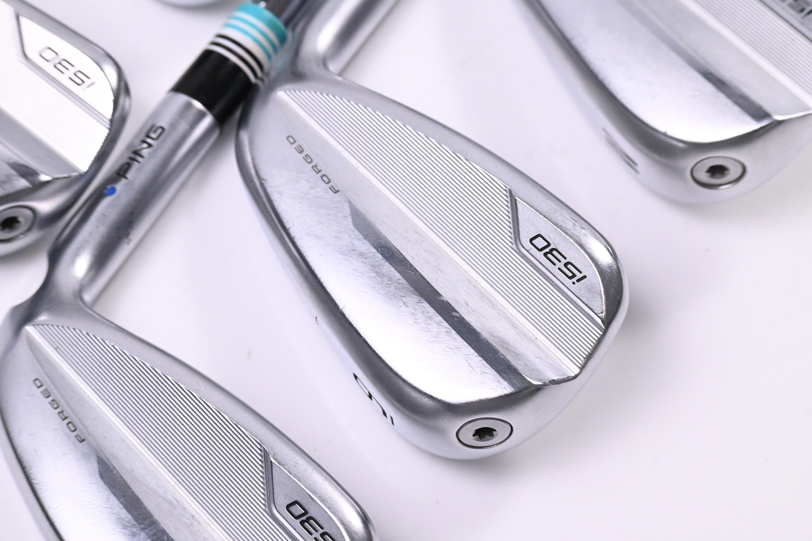 Ping i530 Irons / 6-PW / Blue Dot / Stiff Flex Dynamic Gold Mid 100 S300